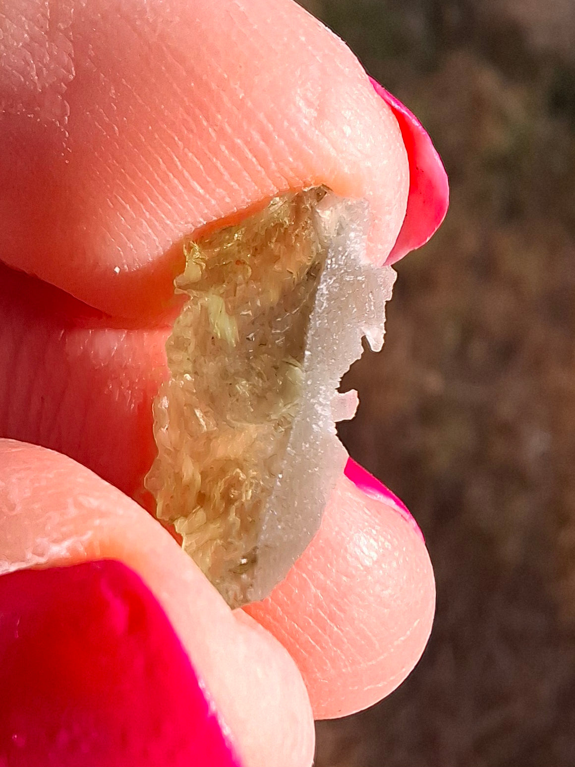 Moldavite Piece, SNOWFLAKE, FROSTED, BRUSNA, 0.44g, Tektite (Ref: 1497)