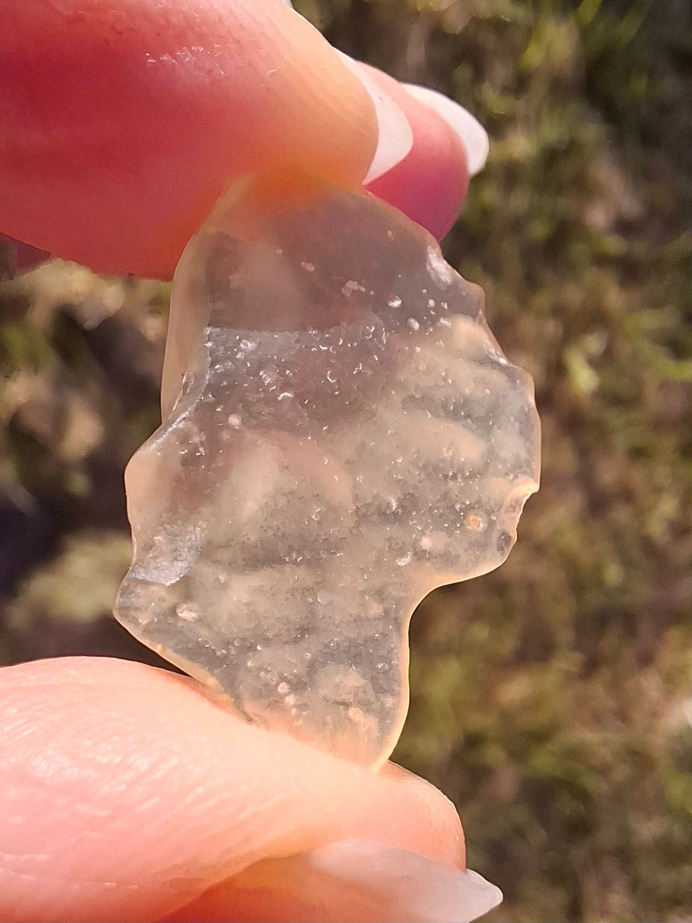 Libyan Desert Glass small Piece, 1.85g, Tektite (Ref: LE256)