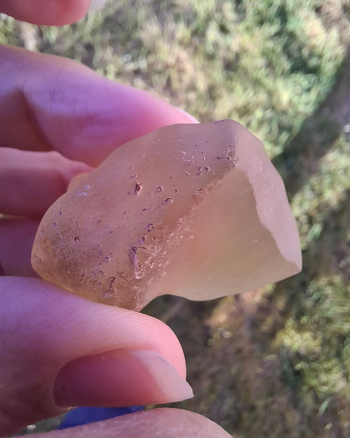 Libyan Desert Glass Piece, 29.87g, Tektite (Ref: LE238)