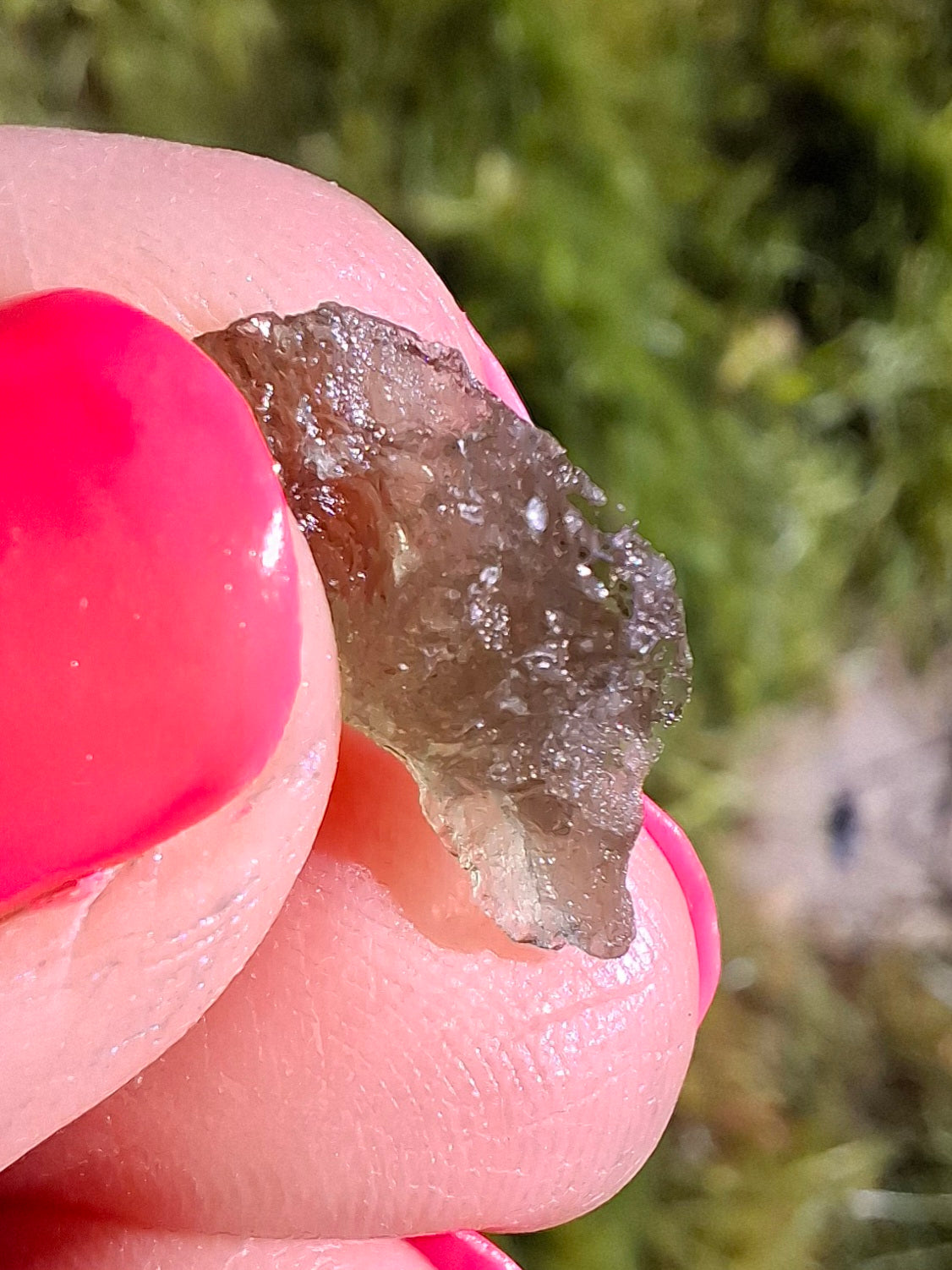 Moldavite Piece, 0.60g, Tektite (Ref: 1403)