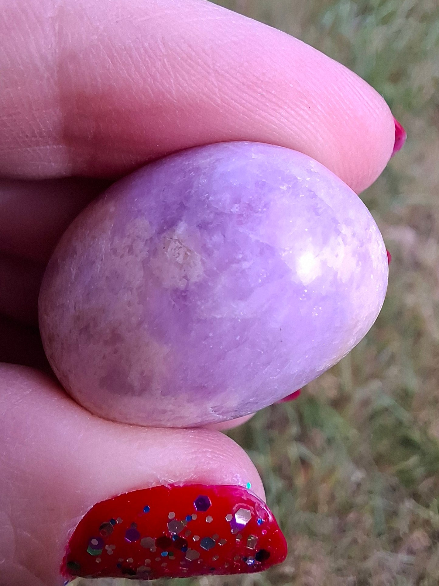 Lepidolite, Tumble Stone, Crystal (Ref: T121)