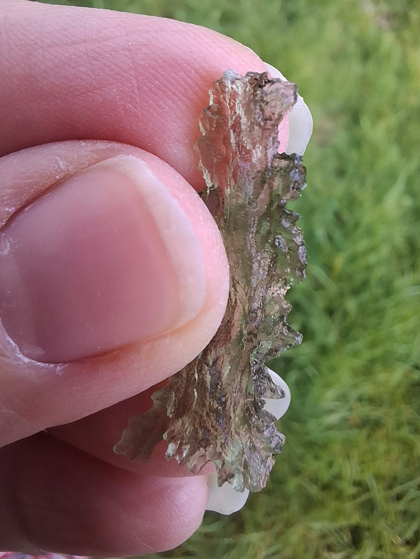 Moldavite Piece, JEZKOVNA BESEDNICE, 1.41g, Tektite (Ref: 1283)