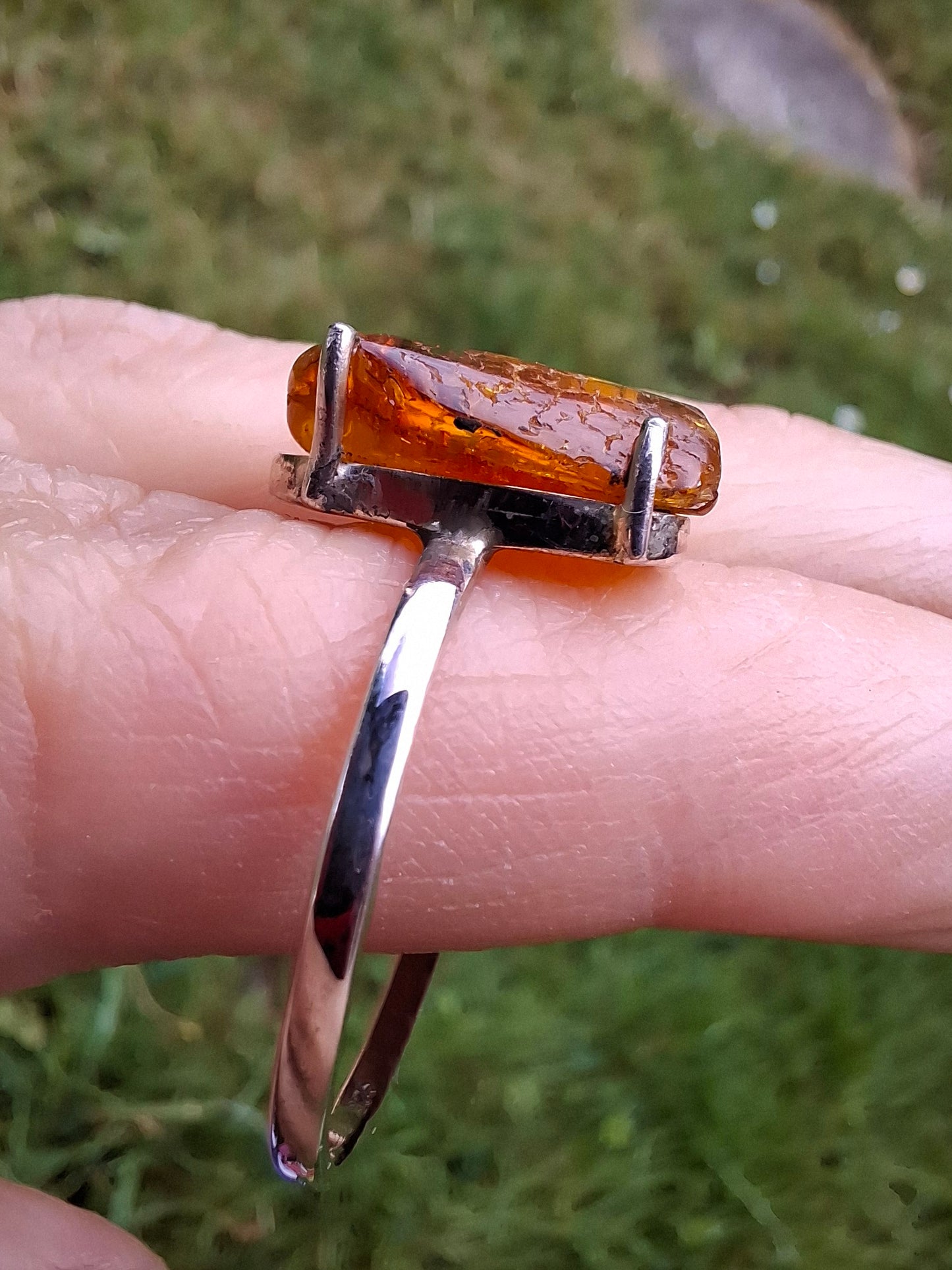 Baltic Amber Ring, size large Y, 925 Silver, Fossil (Ref: AR22)