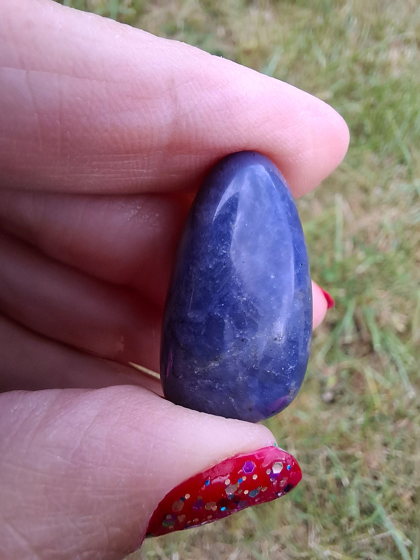 Sodalite, Tumble Stone, Crystal (Ref: T149)
