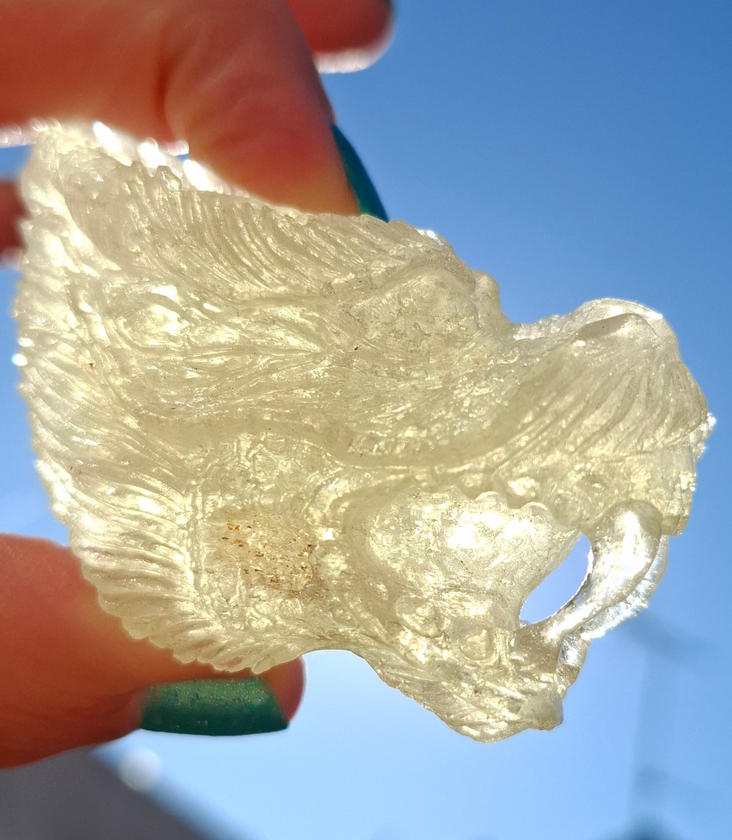 Libyan Desert Glass DRAGON HEAD Carving, 75.84g, Tektite (Ref: Dragon1)