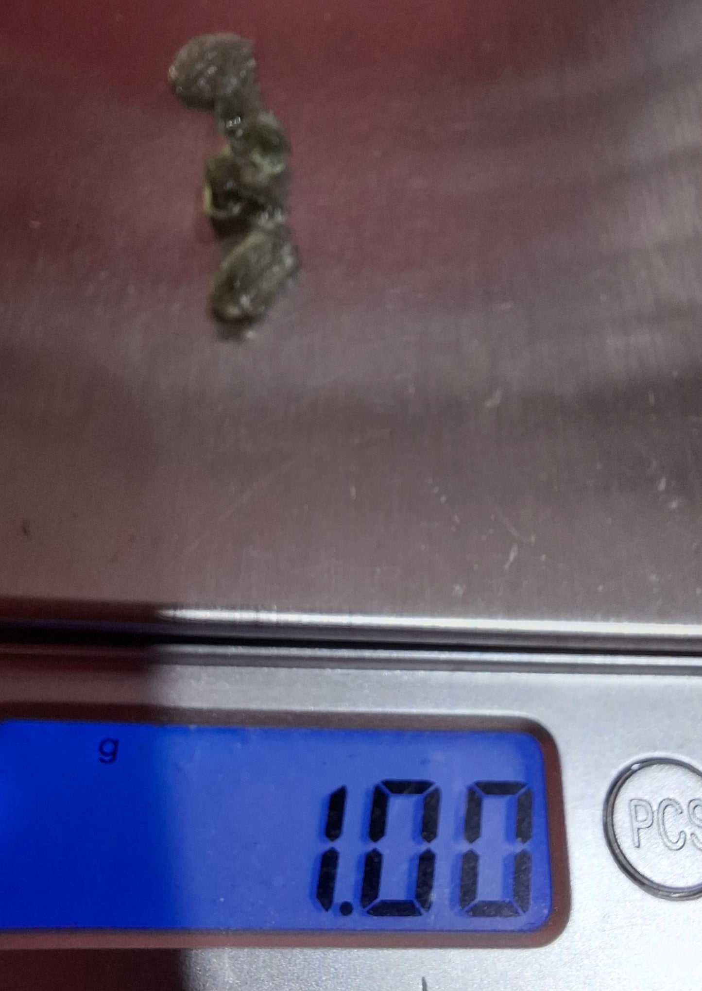 Moldavite chip Bundle, 1g, 4 pcs, Tektite (Ref: MB34)