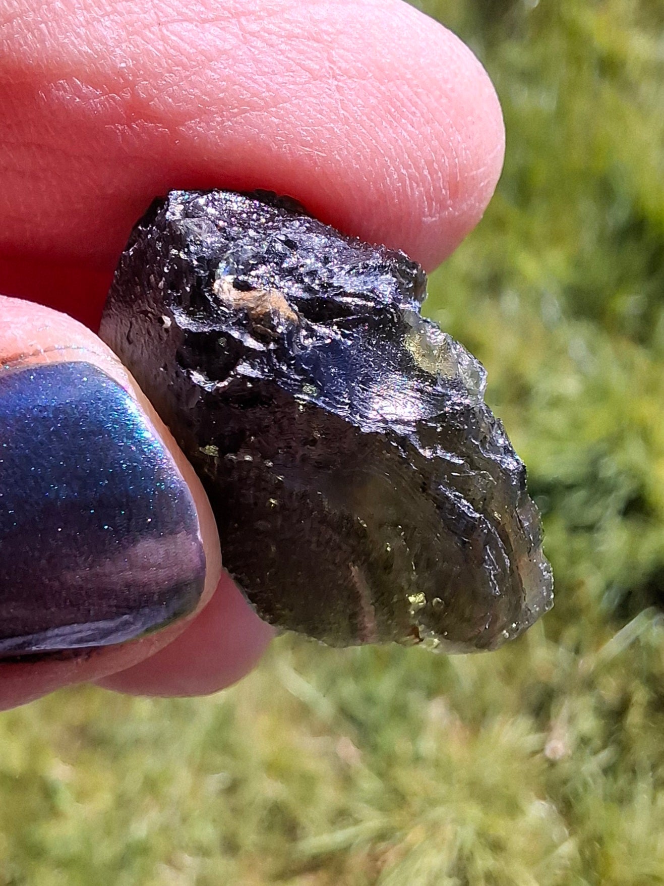 Moldavite Piece, NESMEN, 5.46g, Tektite (Ref: 1373)