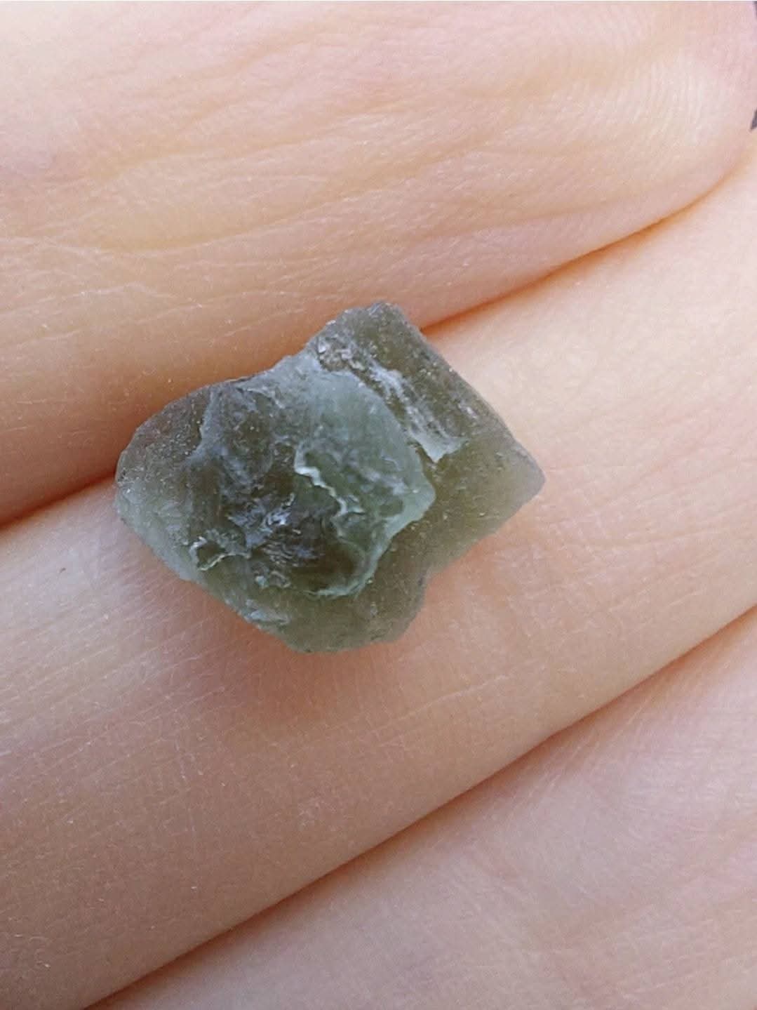 Moldavite Piece, 0.54g, Tektite (Ref: E255)