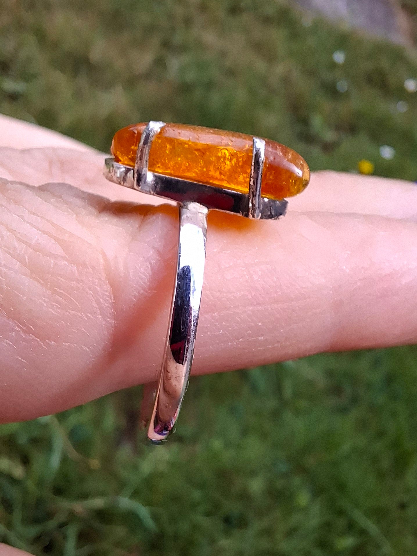 Baltic Amber Ring, size large T/small U, 925 Silver, Fossil (Ref: AR19)