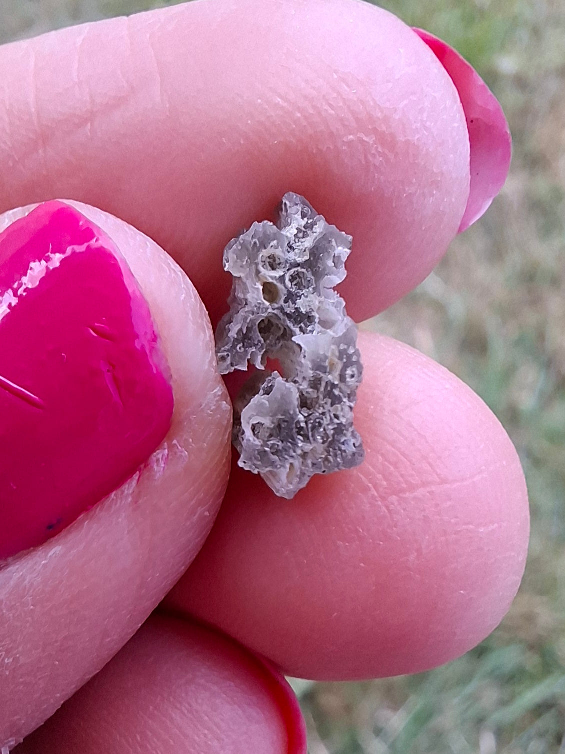 Moldavite Piece, SNOWFLAKE, FROSTED, BRUSNA, Tektite (Ref: 1495)