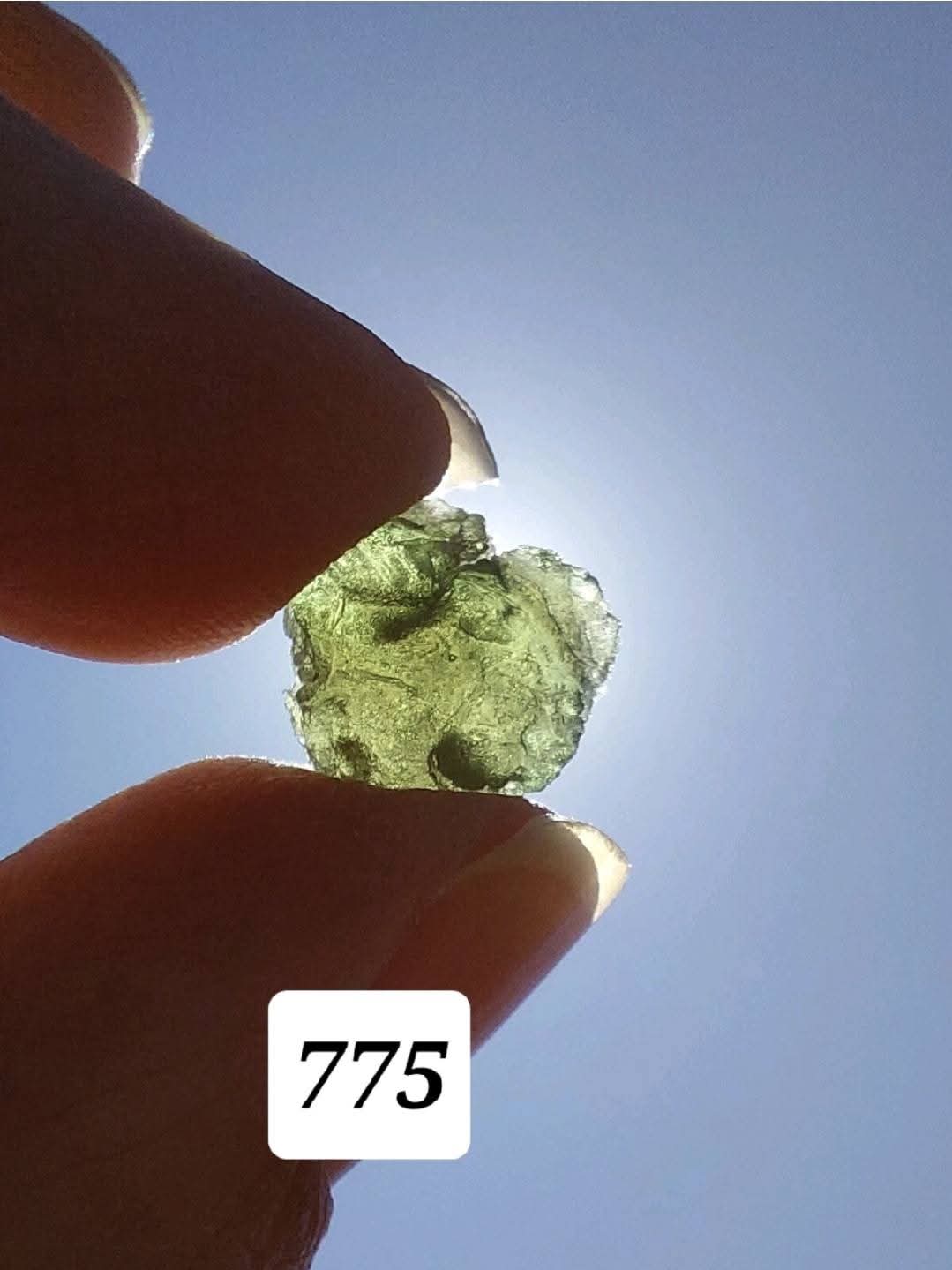 Moldavite Piece, 0.93g, Tektite (Ref: 775)