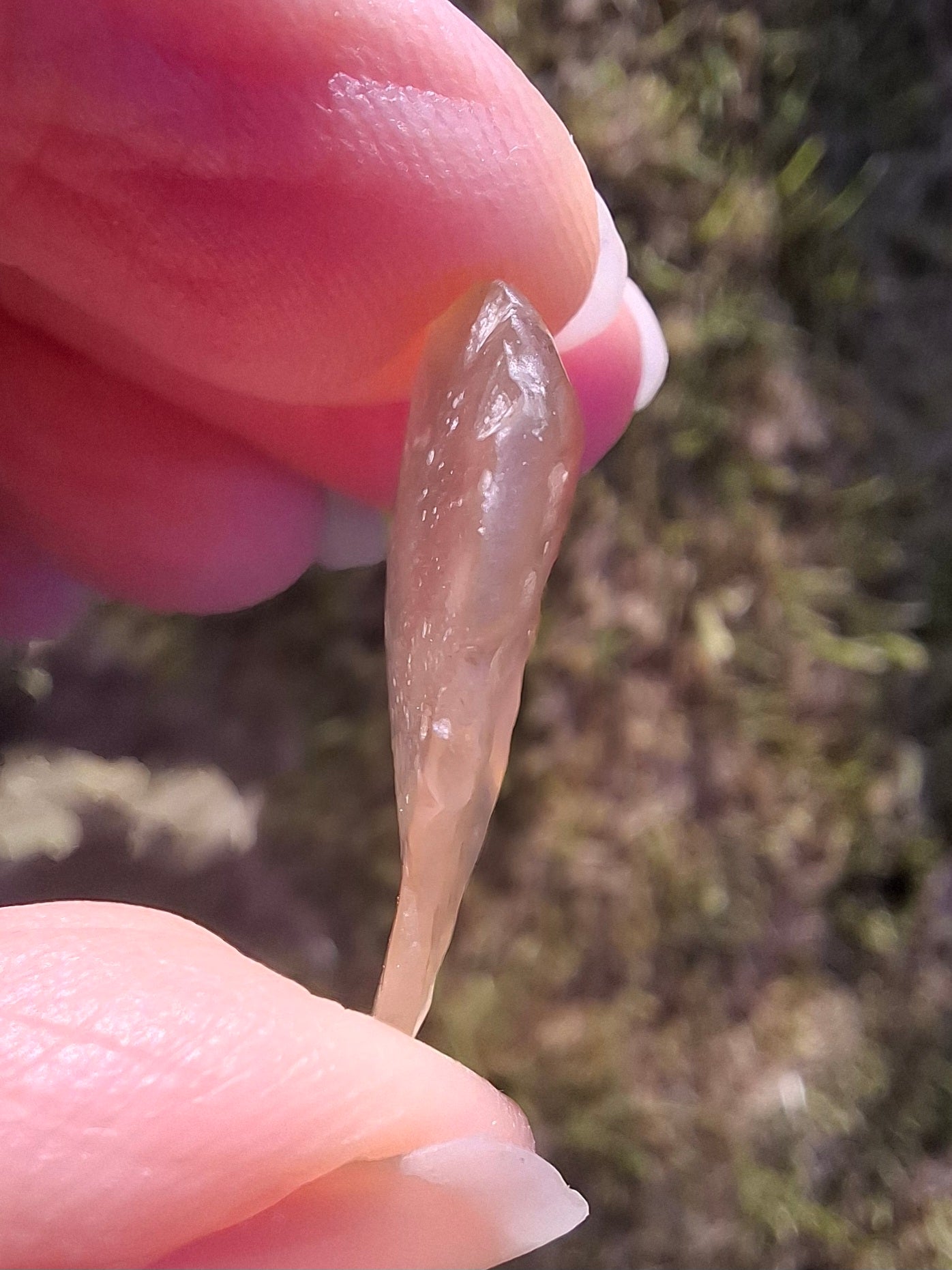 Libyan Desert Glass small Piece, 1.85g, Tektite (Ref: LE256)