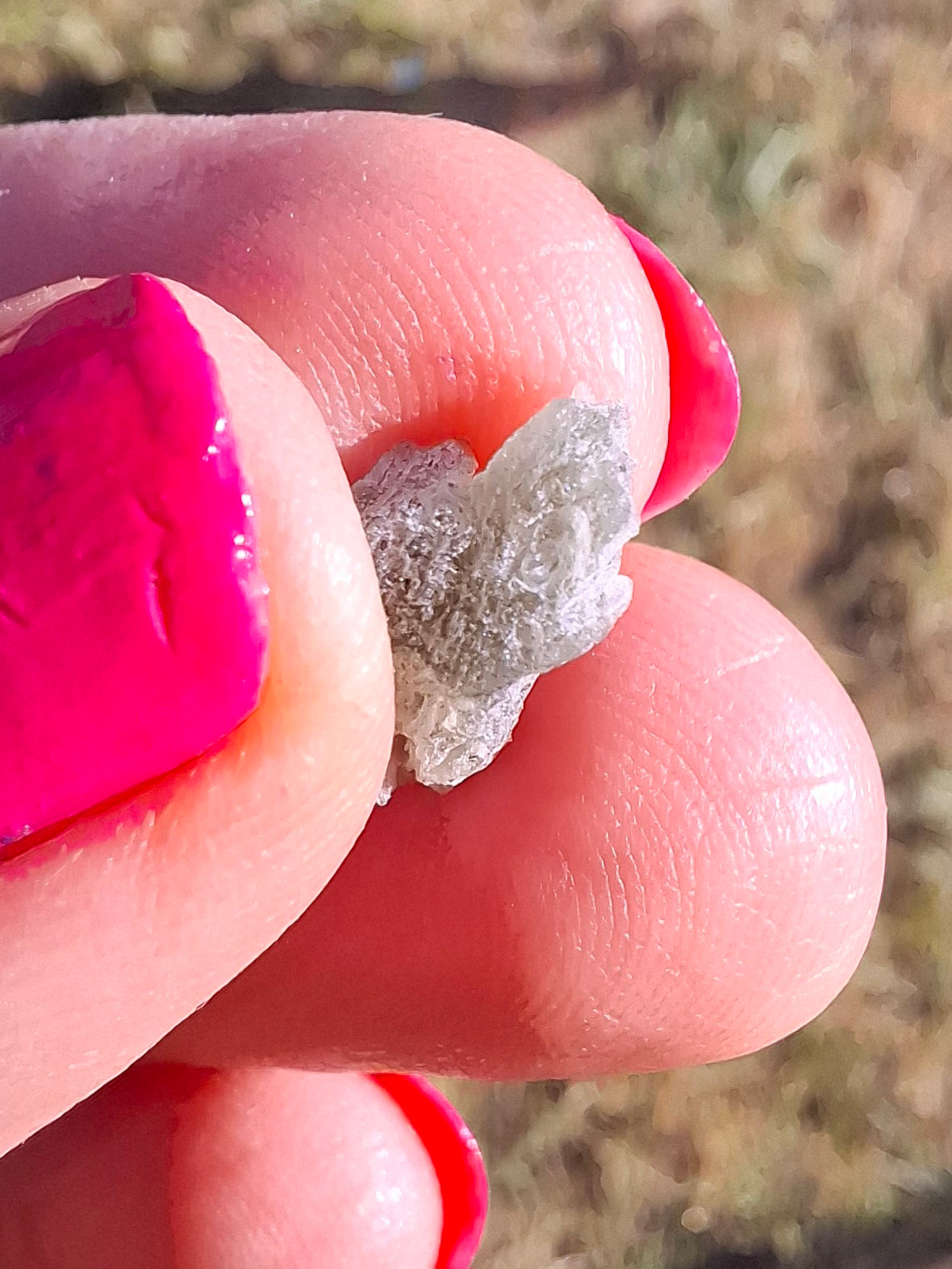 Moldavite Piece, SNOWFLAKE, FROSTED, BRUSNA, 0.64g, Tektite (Ref: 1502)