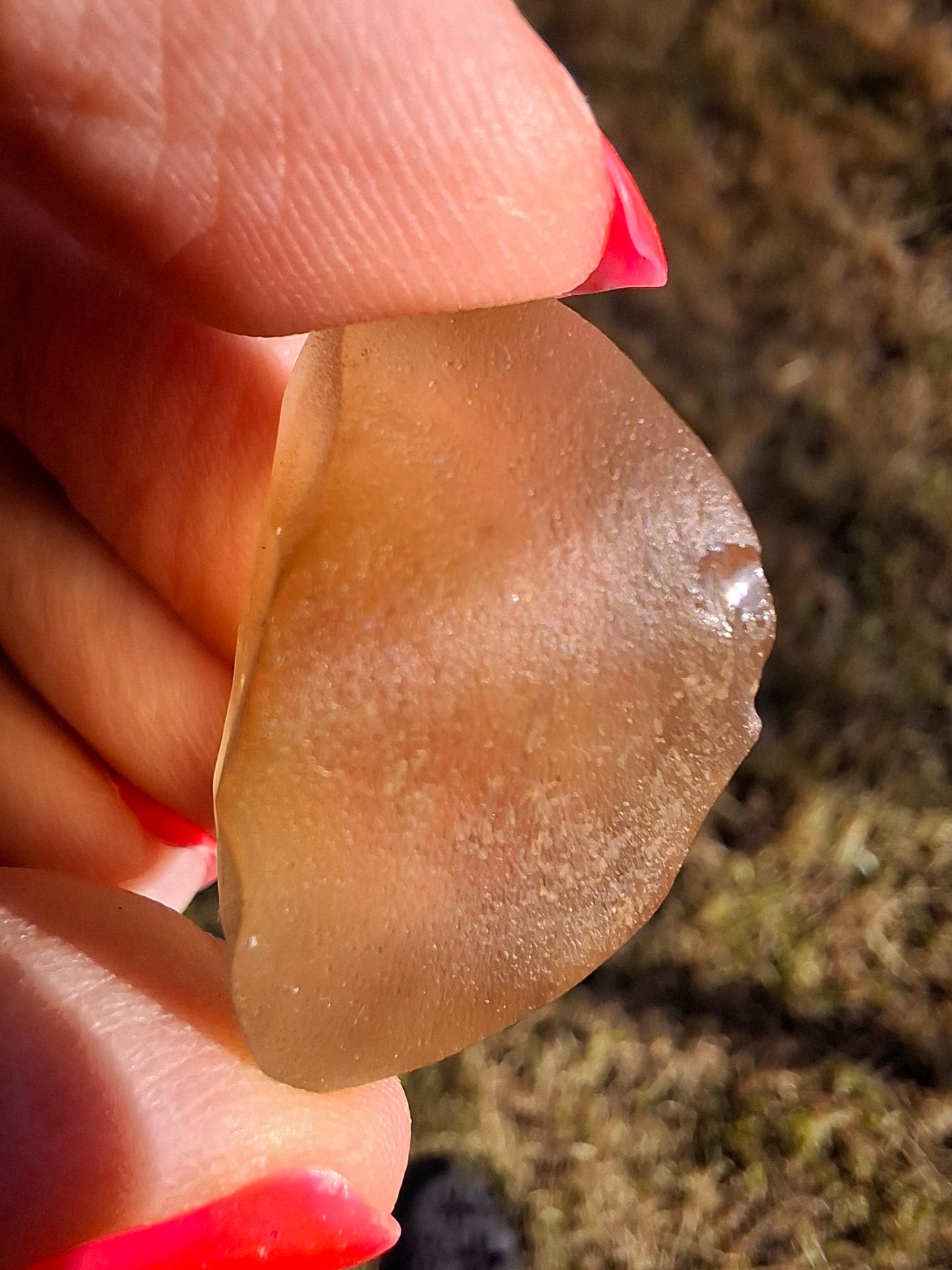 Libyan Desert Glass (darker) Piece, 9.54g, Tektite (Ref: L1371)