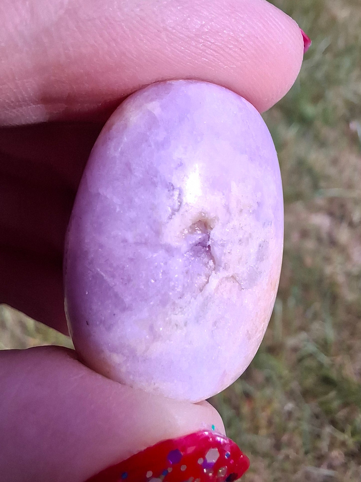 Lepidolite, Tumble Stone, Crystal (Ref: T121)