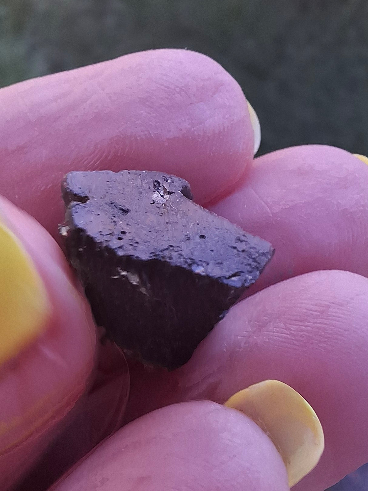 Moldavite Piece, 2.22g, Tektite (Ref: 1514)