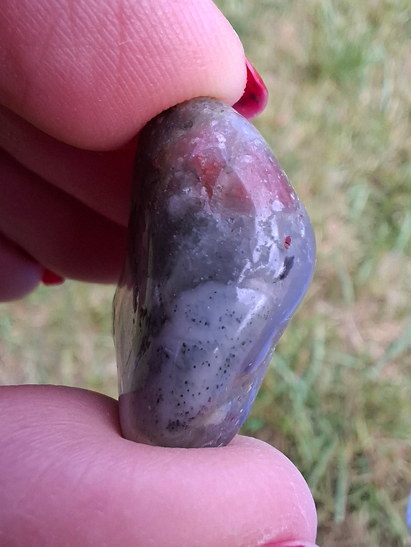 African Blood Stone, Tumble Stone, Crystal (Ref: T178)