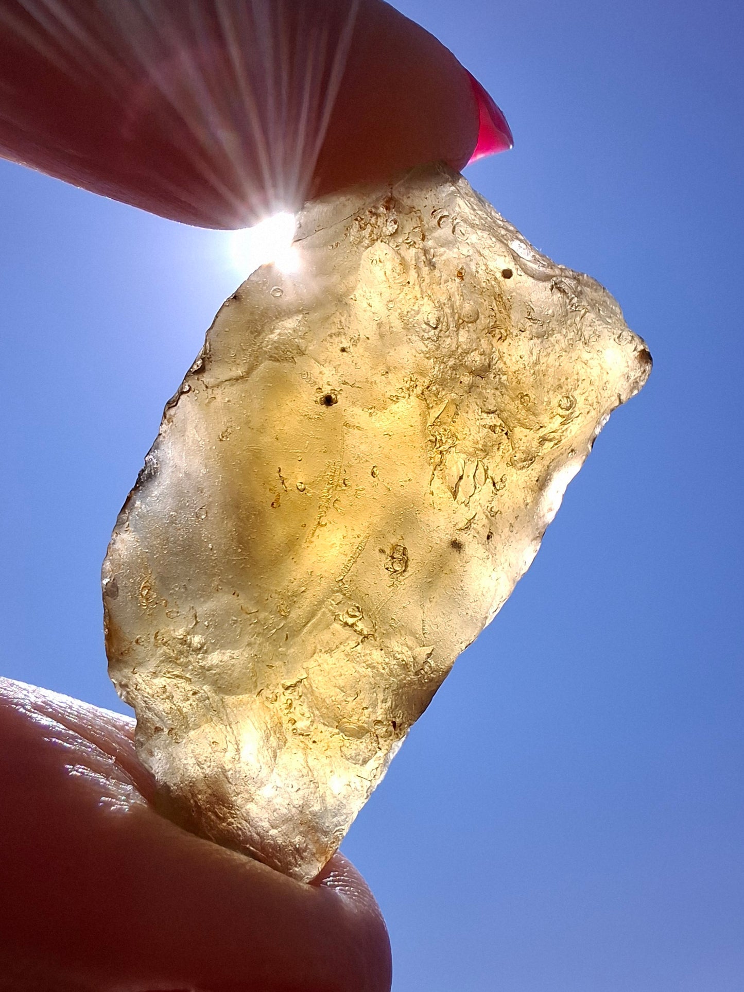 Libyan Desert Glass (darker) Piece, 11.69g, Tektite (Ref: L1366)