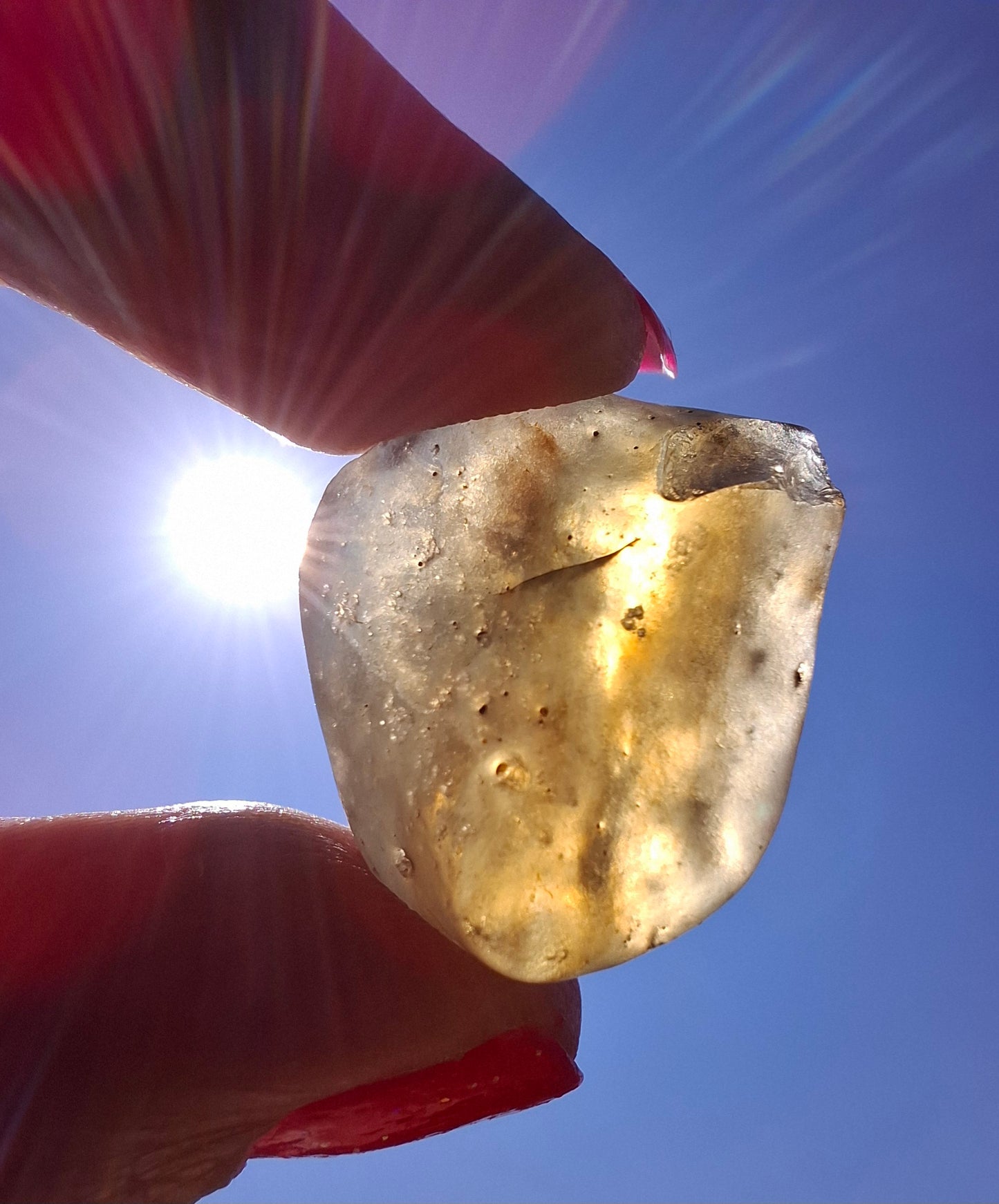 Libyan Desert Glass (darker) Piece, 6.82g, Tektite (Ref: L1365)