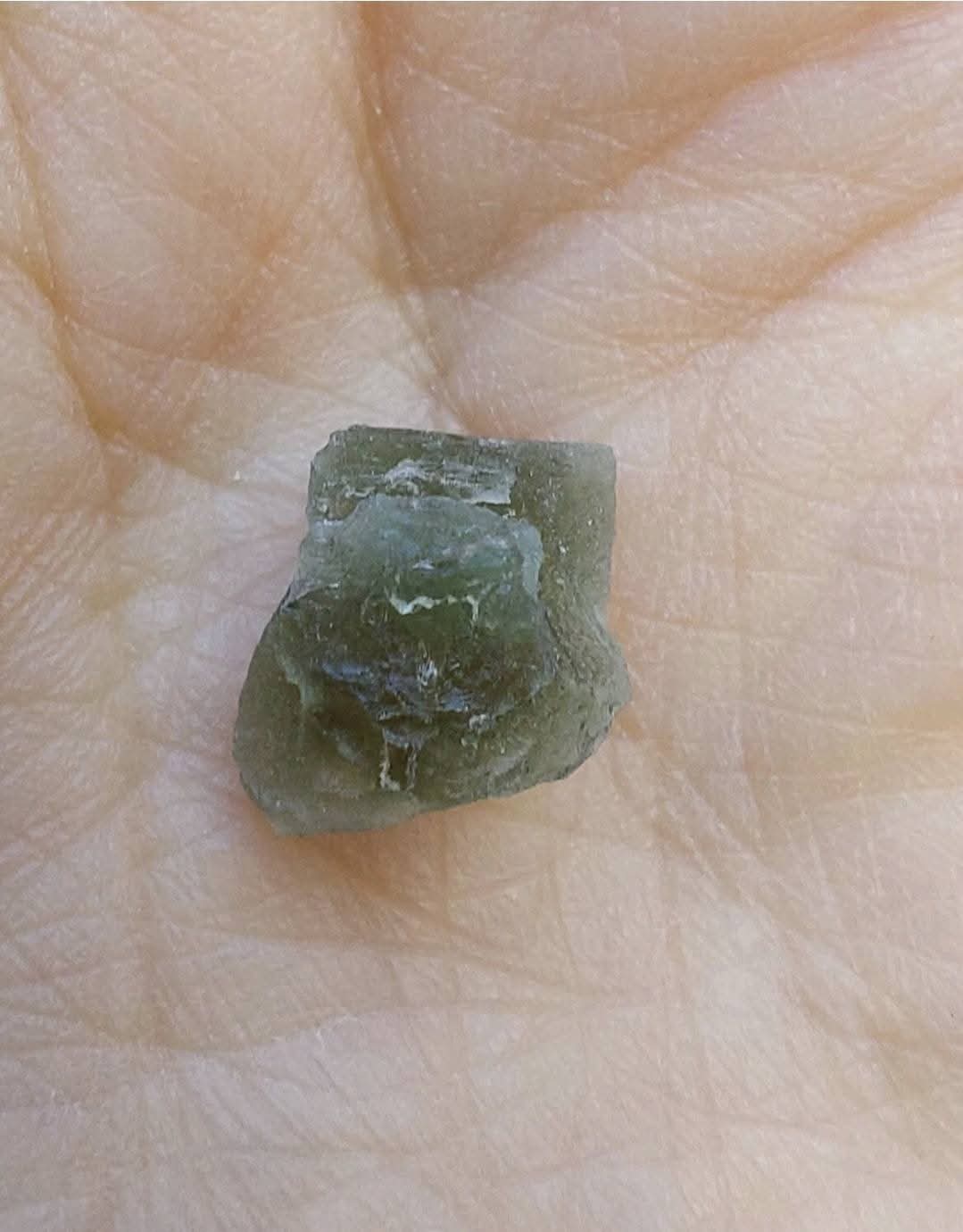 Moldavite Piece, 0.54g, Tektite (Ref: E255)