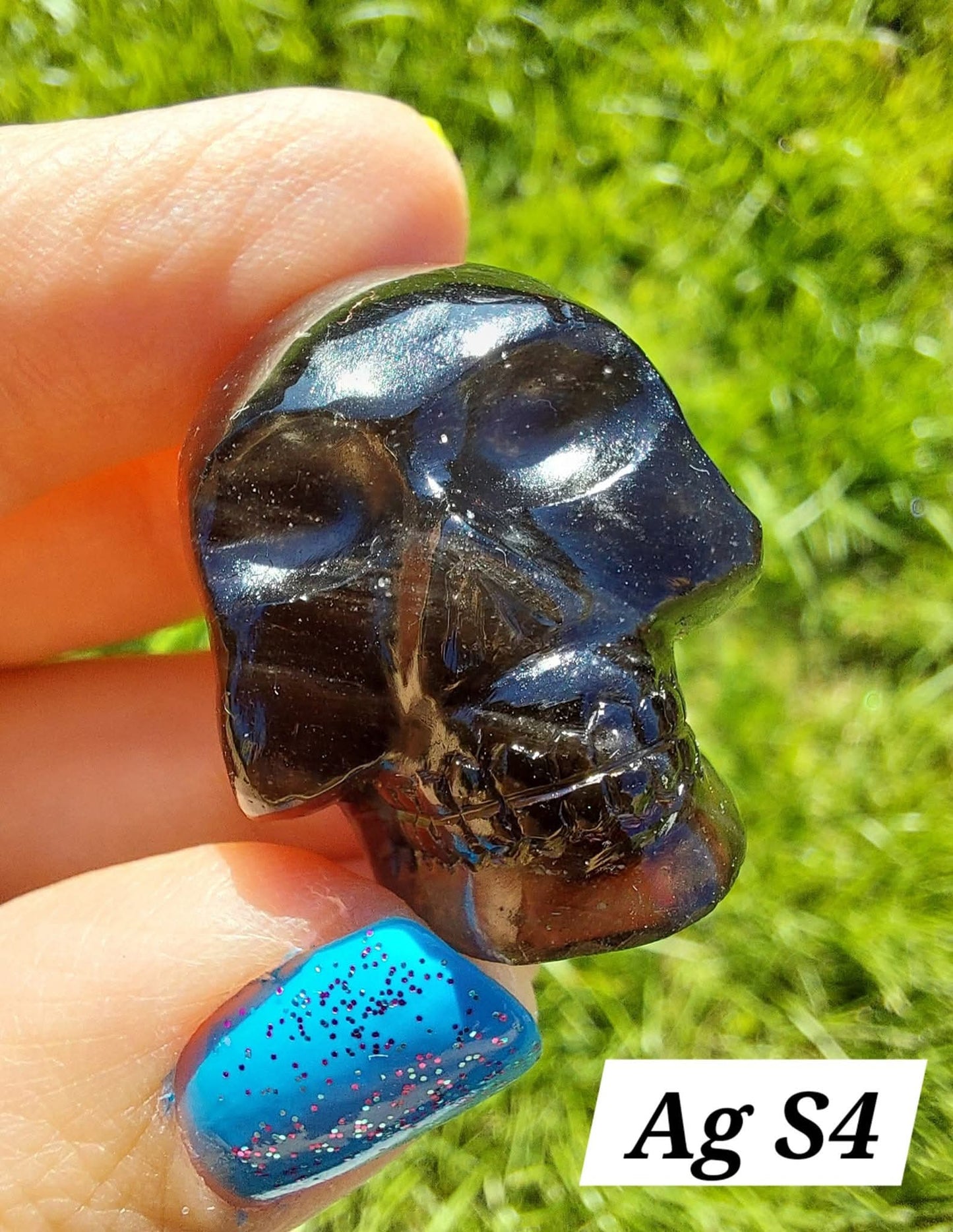 Agni Manitite SKULL Carving, 18.88g, Crystal (Ref: Ag S4)