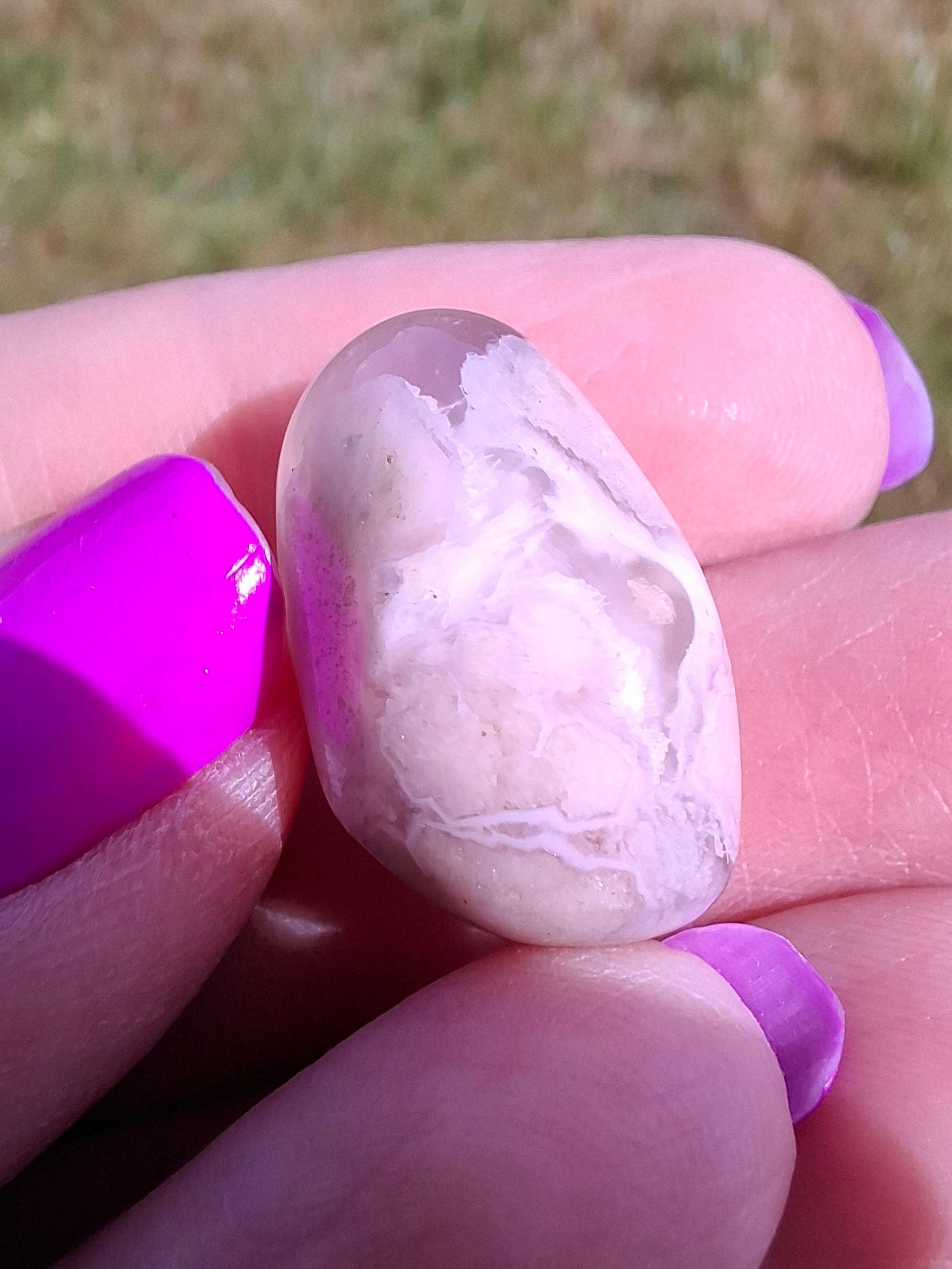 Flower Agate, Tumble Stone, Crystal (Red: T73)