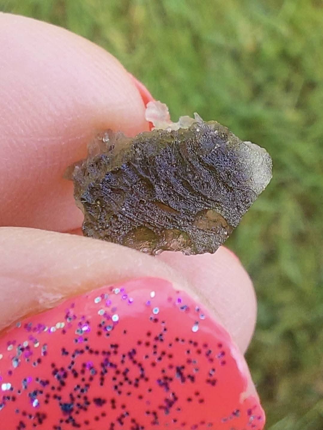 Moldavite Piece, 0.62g, Tektite (Ref: 1127)