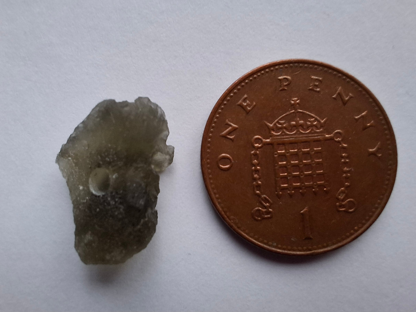 DRILLED, Moldavite Piece, 0.96g, Tektite (Ref: D27)