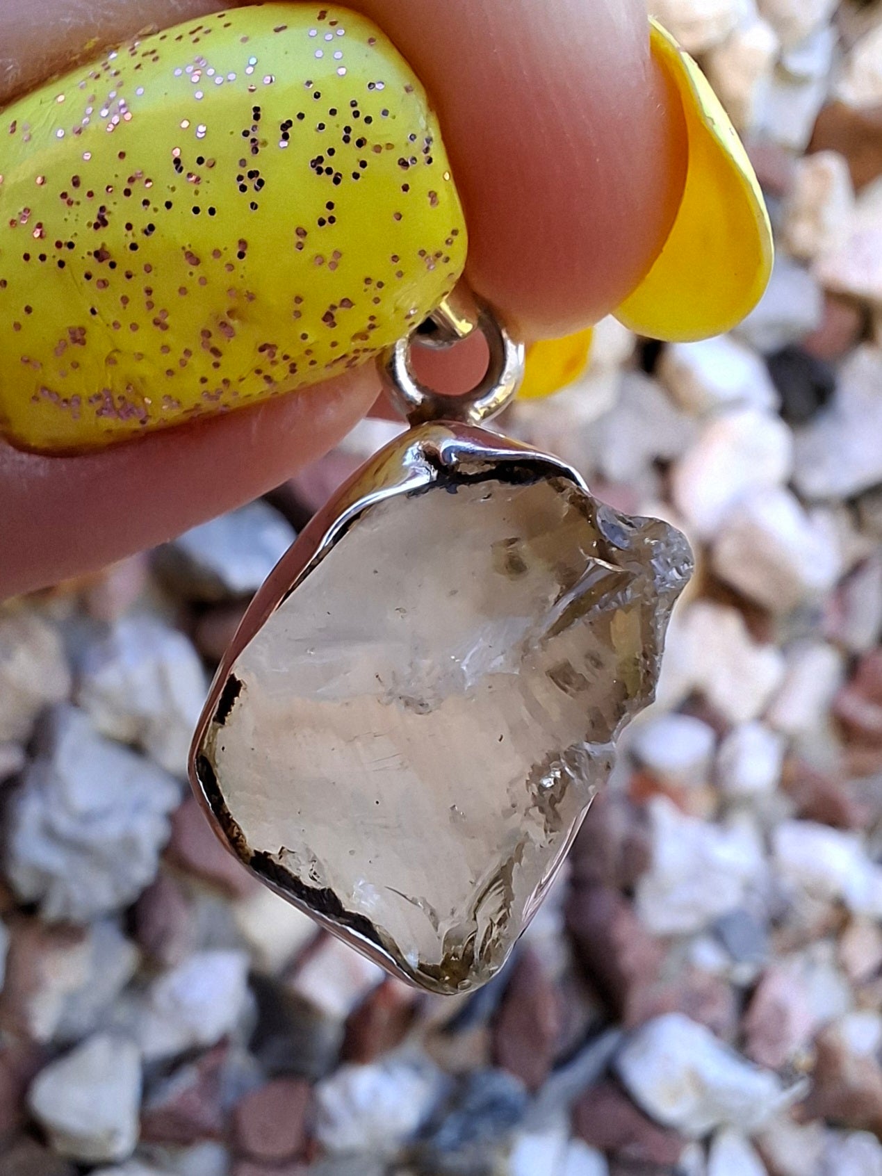 Libyan Desert Glass Pendant, 925 Silver, Tektite (Ref: LP113)