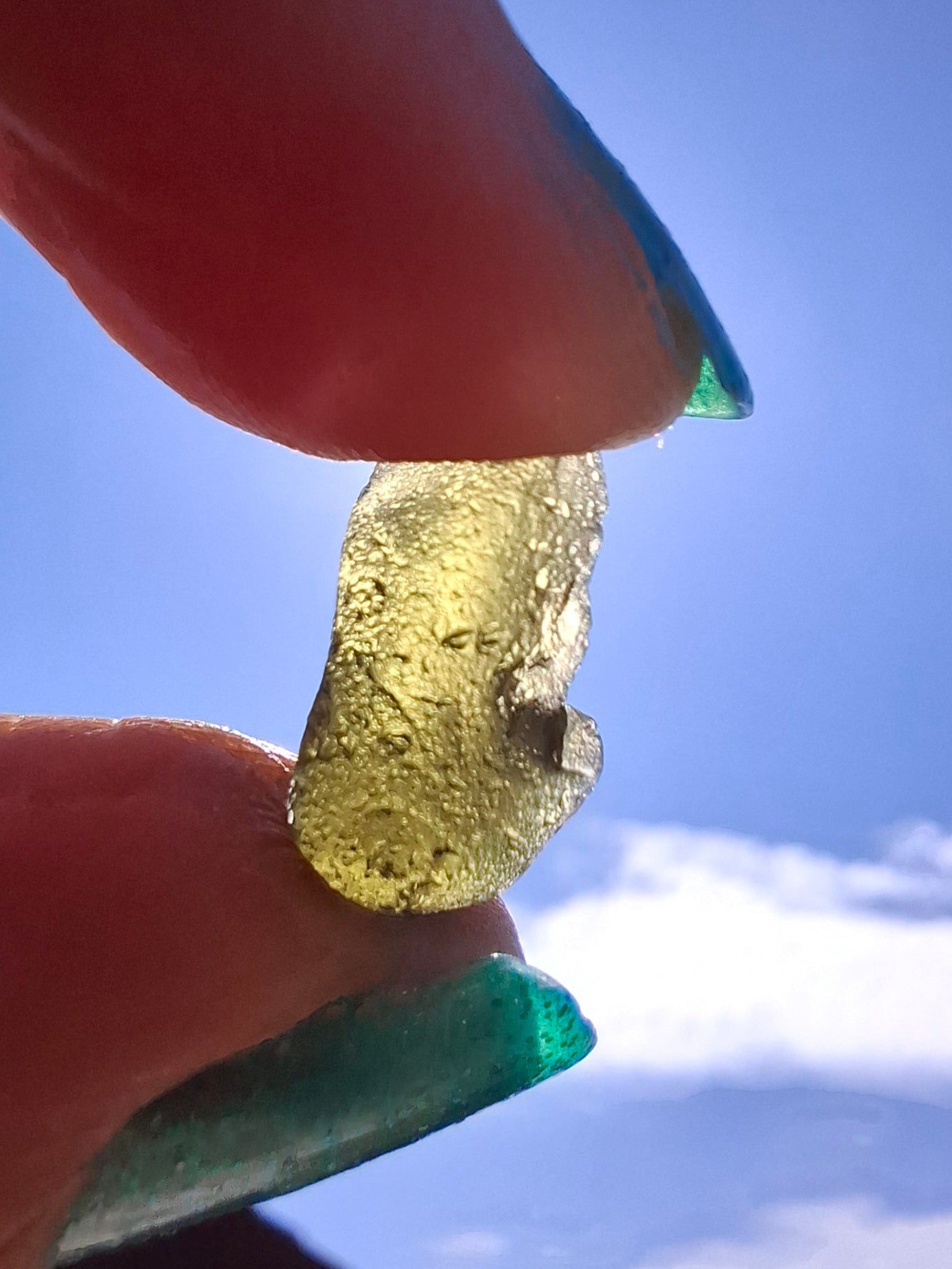 Moldavite Piece, 0.93g, Tektite (Ref: 1415)