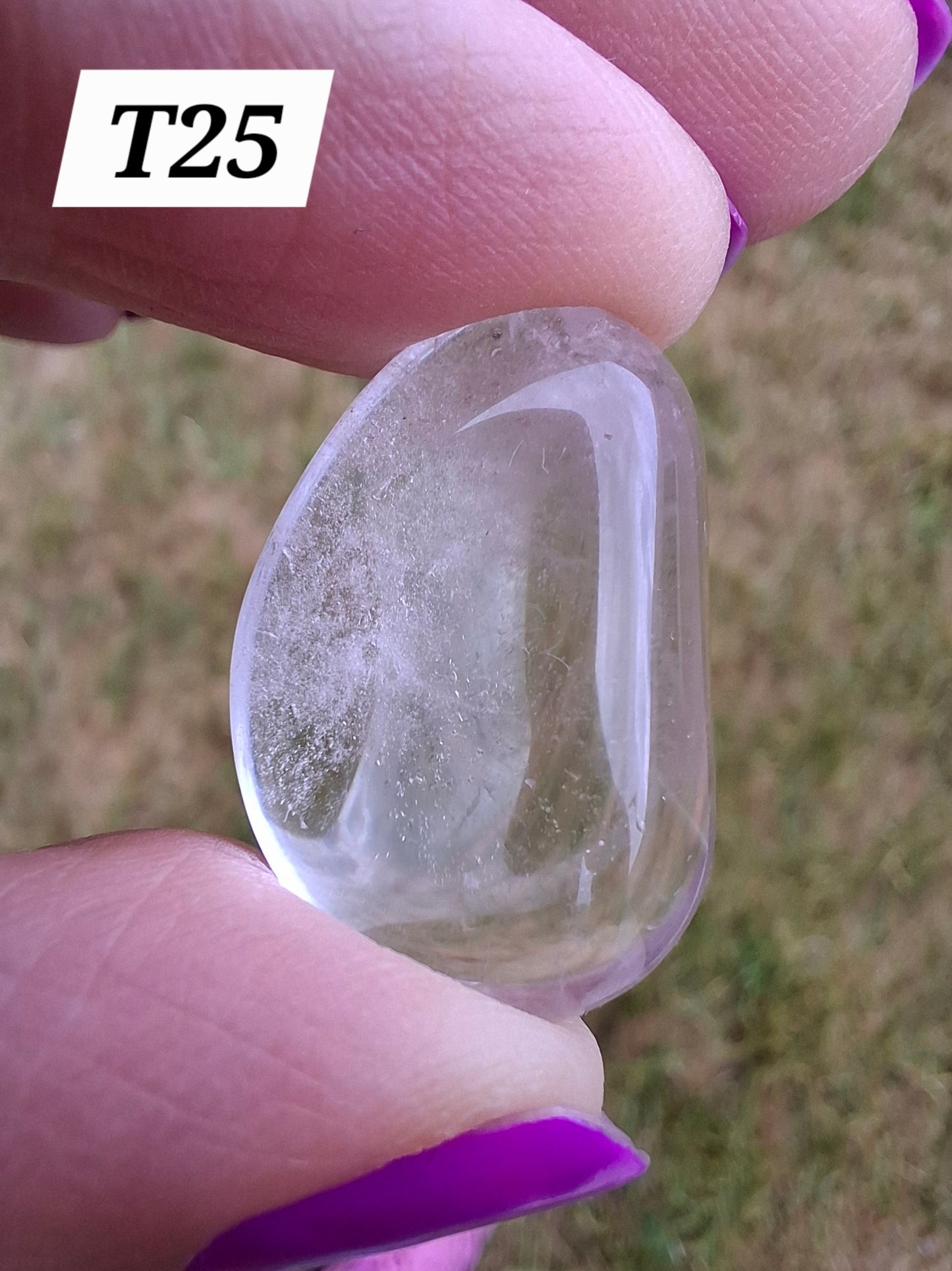 Clear Quartz, Tumble Stone, Crystal (Ref: T25)