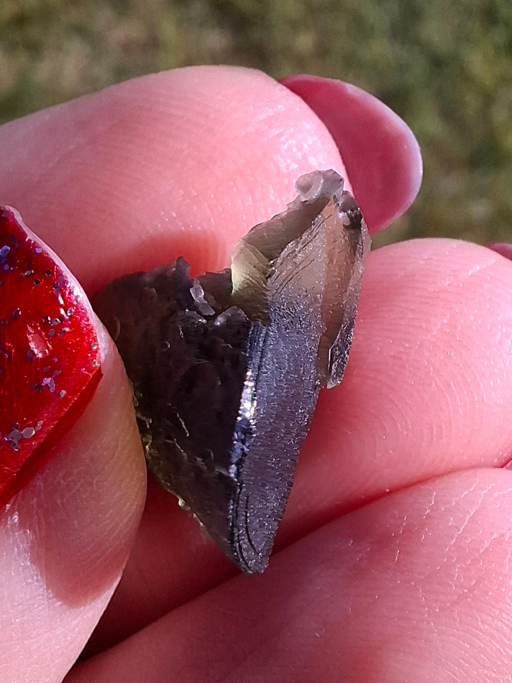 Moldavite Piece, 1.68g, Tektite (Ref: 1468)