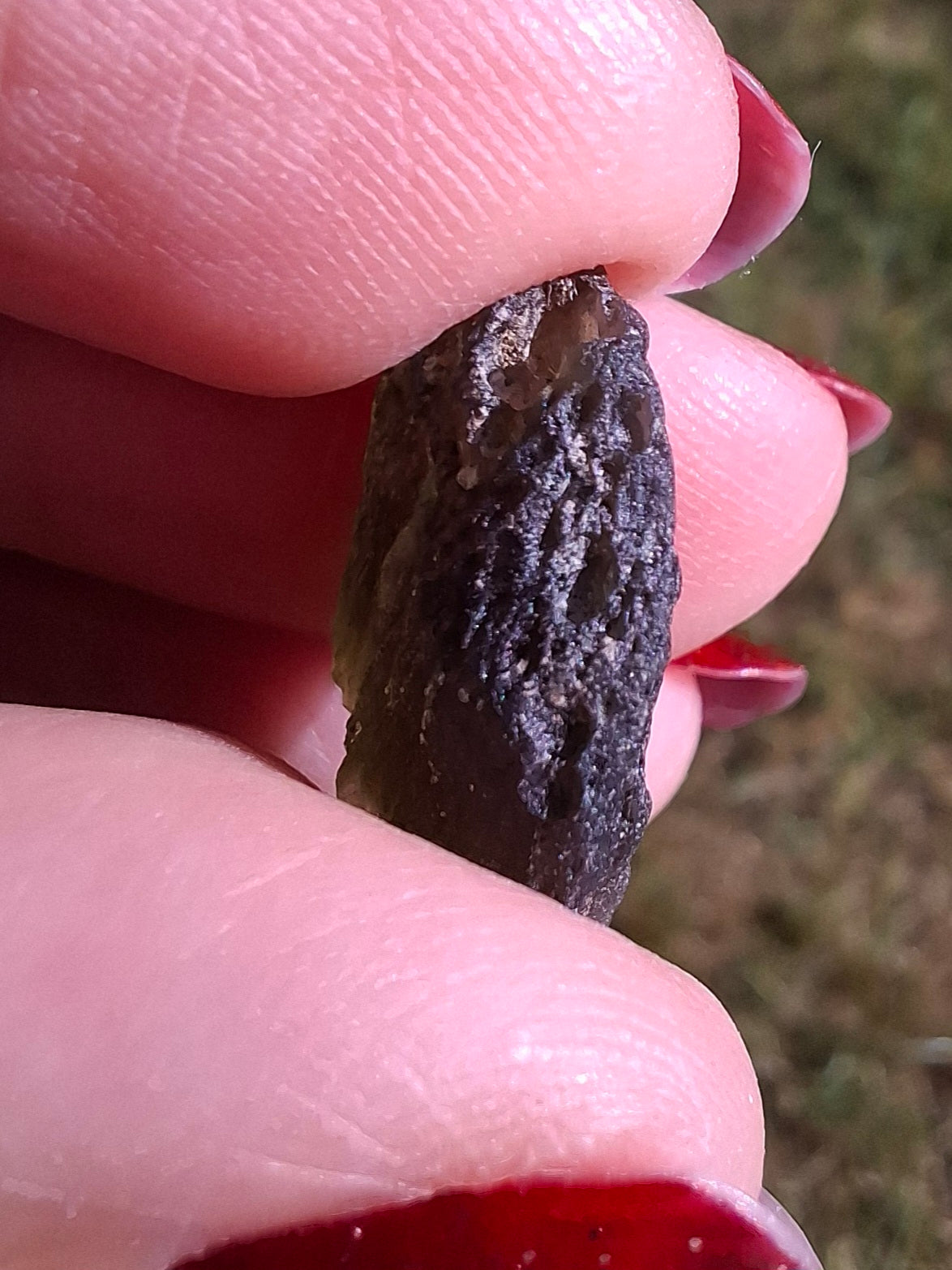 Moldavite Piece, 2.06g, Tektite (Ref: 1467)