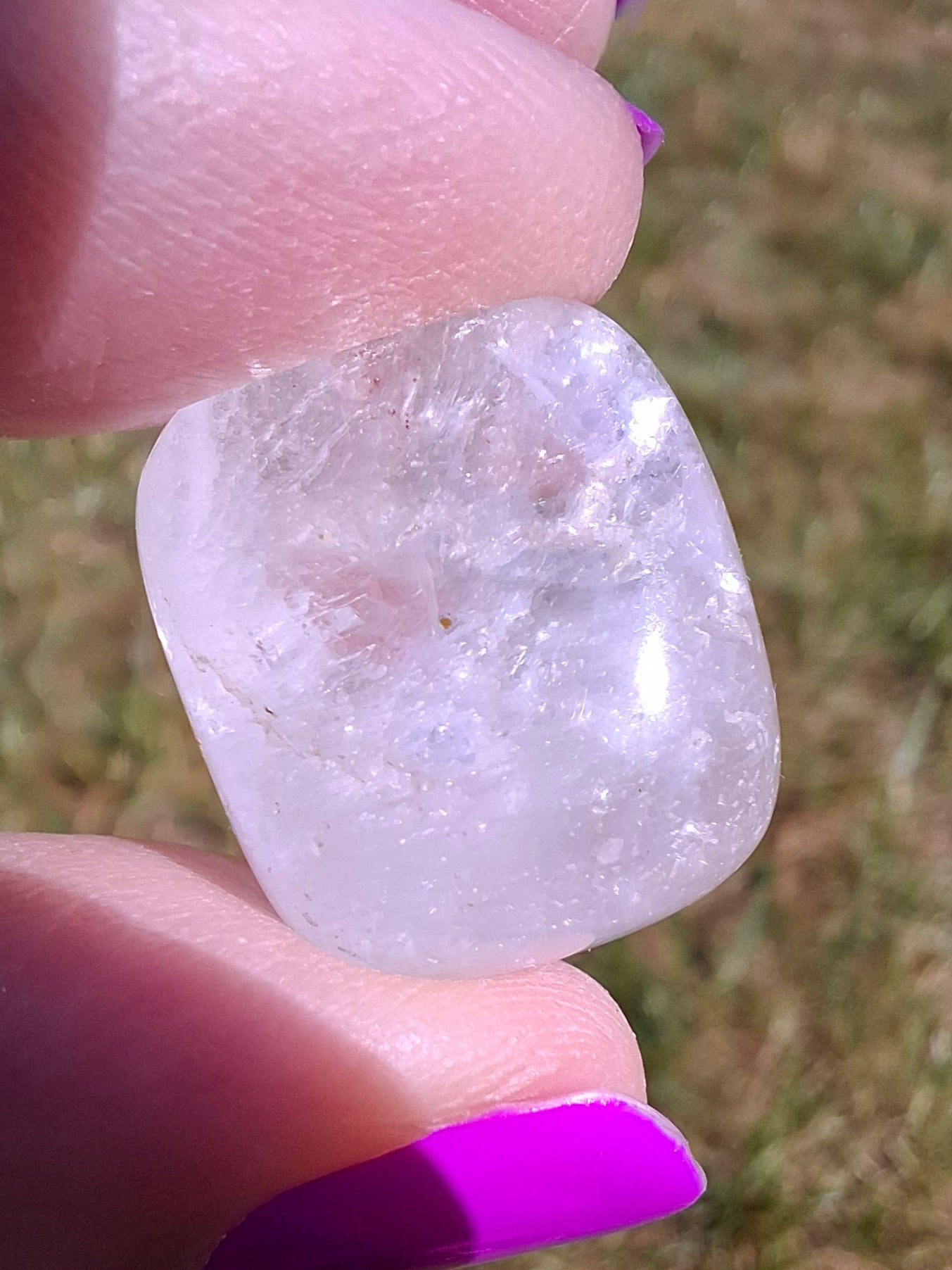 Clear Quartz, Tumble Stone, Crystal 🌈 (Ref: T26)