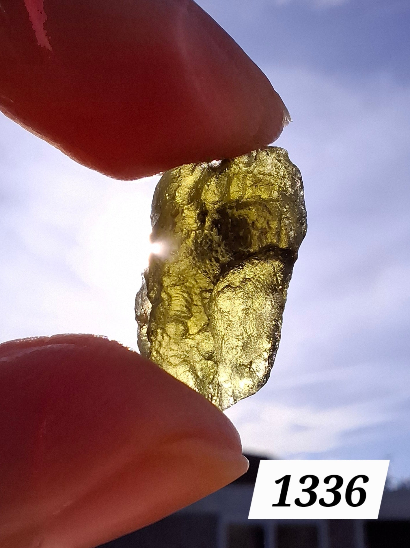 Moldavite Piece, 2.26g, Tektite (Ref: 1336)