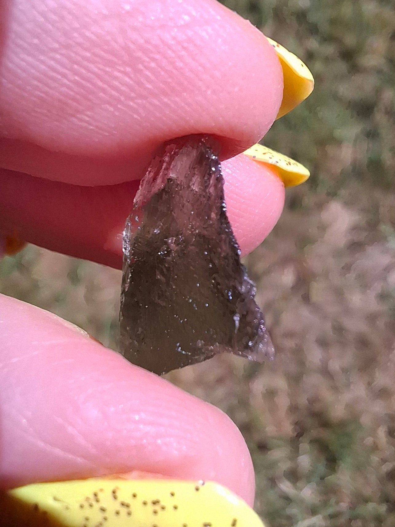 Moldavite Piece, 0.87g, Tektite (Ref: 1477)