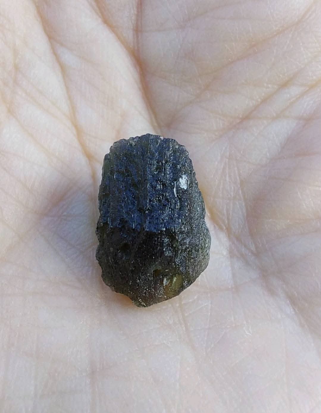 Moldavite Piece, 1.94g, Tektite (Ref: 914)