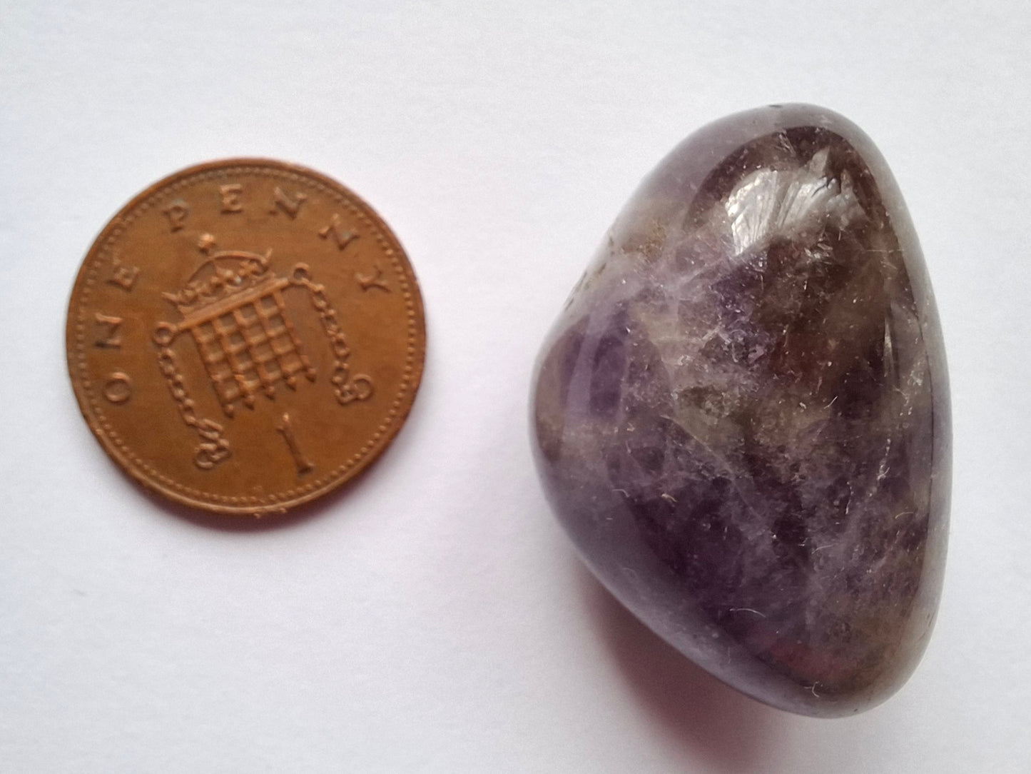 Amethyst, Tumble Stone, Crystal (Ref: T16)