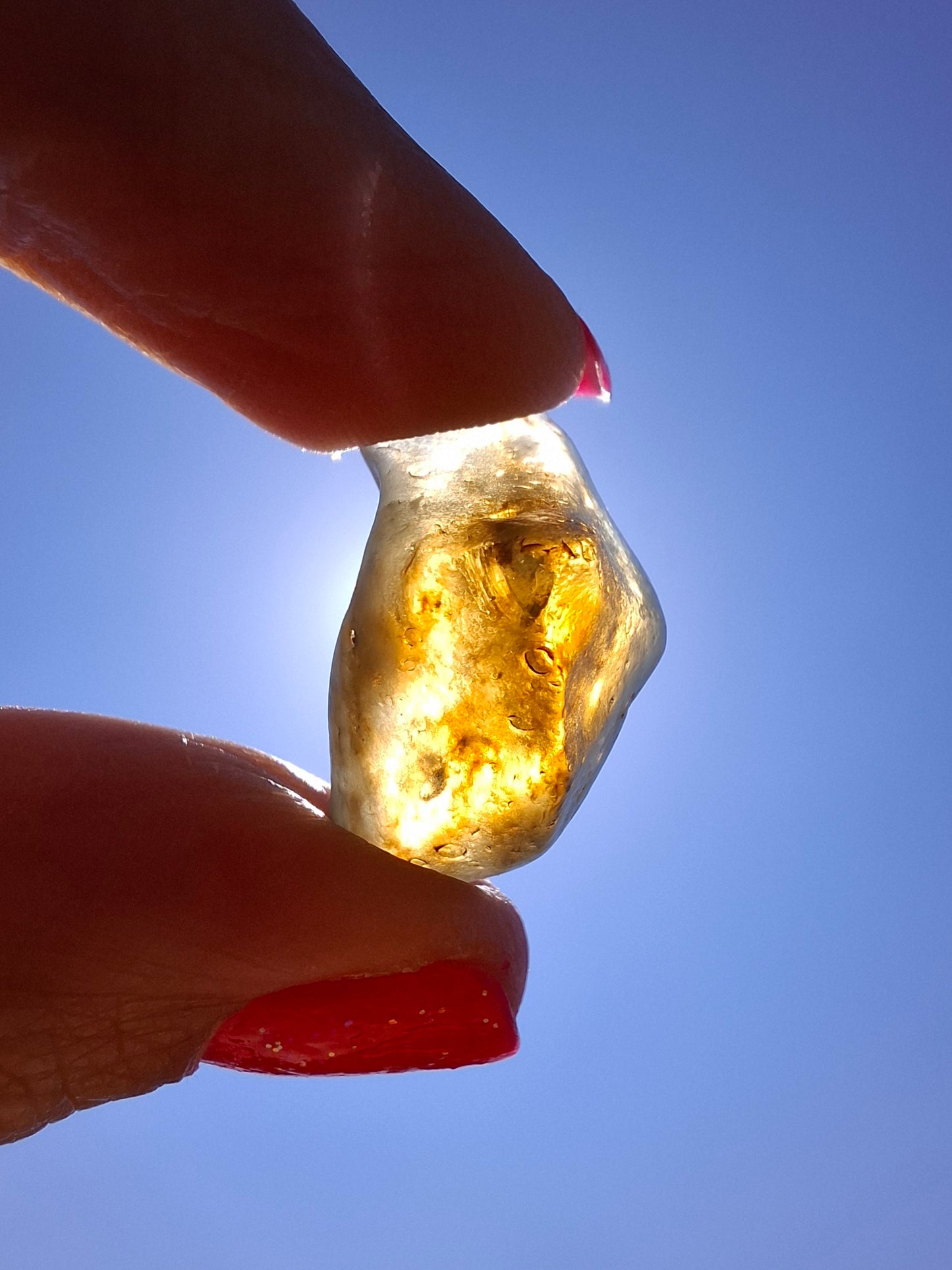 Libyan Desert Glass (darker) Piece, 4.43g, Tektite (Ref: L1361)