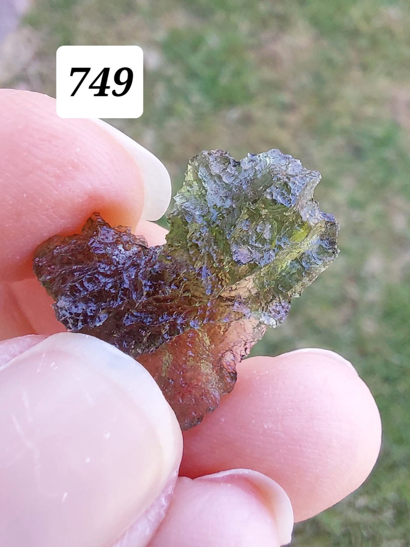Moldavite Piece, BESEDNICE SKOLA, 1.55g, Tektite (Ref: 749)