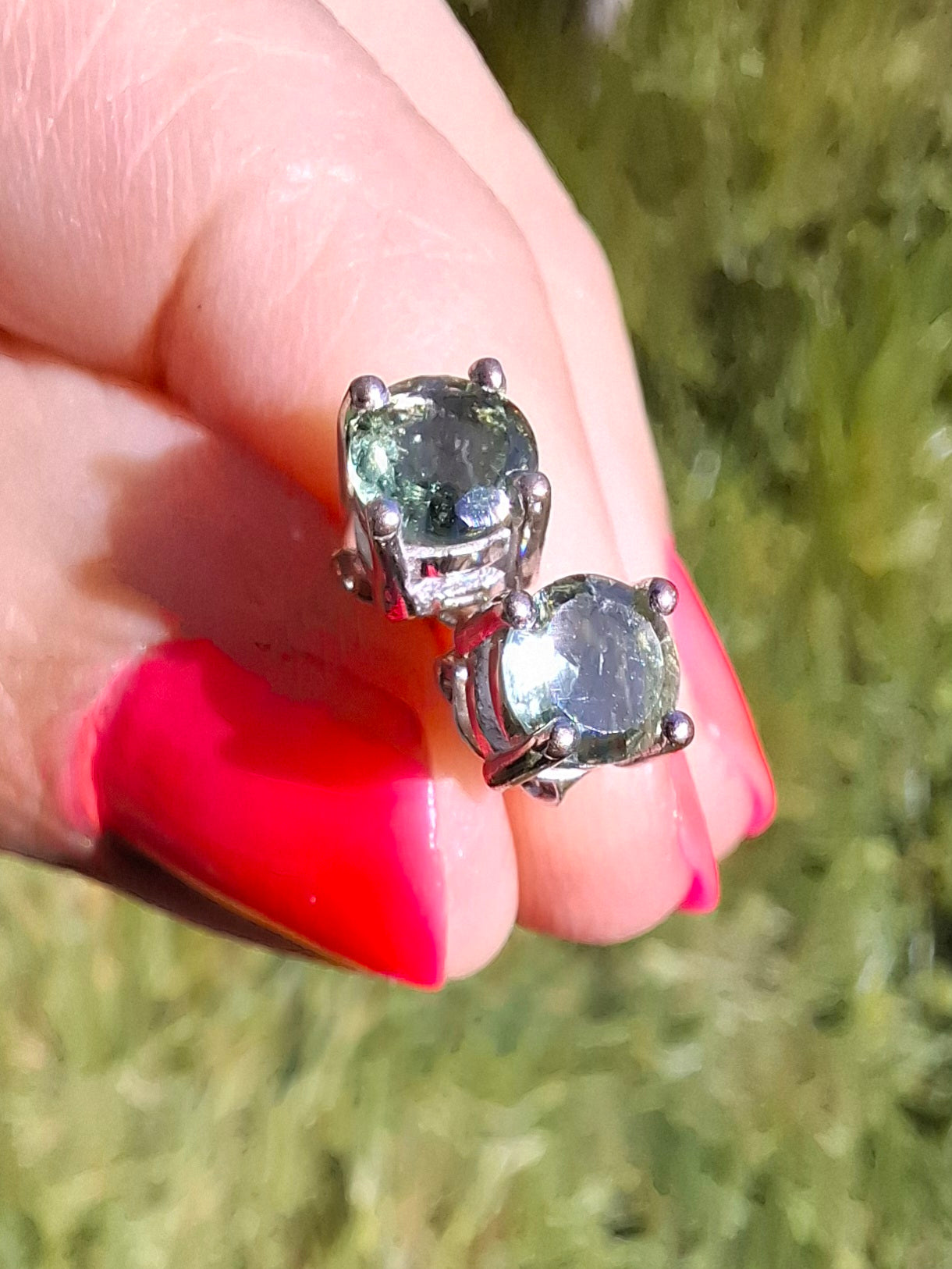 Moldavite (faceted) 5mm STUD EARRINGS, 925 Silver, Tektite (Ref: Pair44)