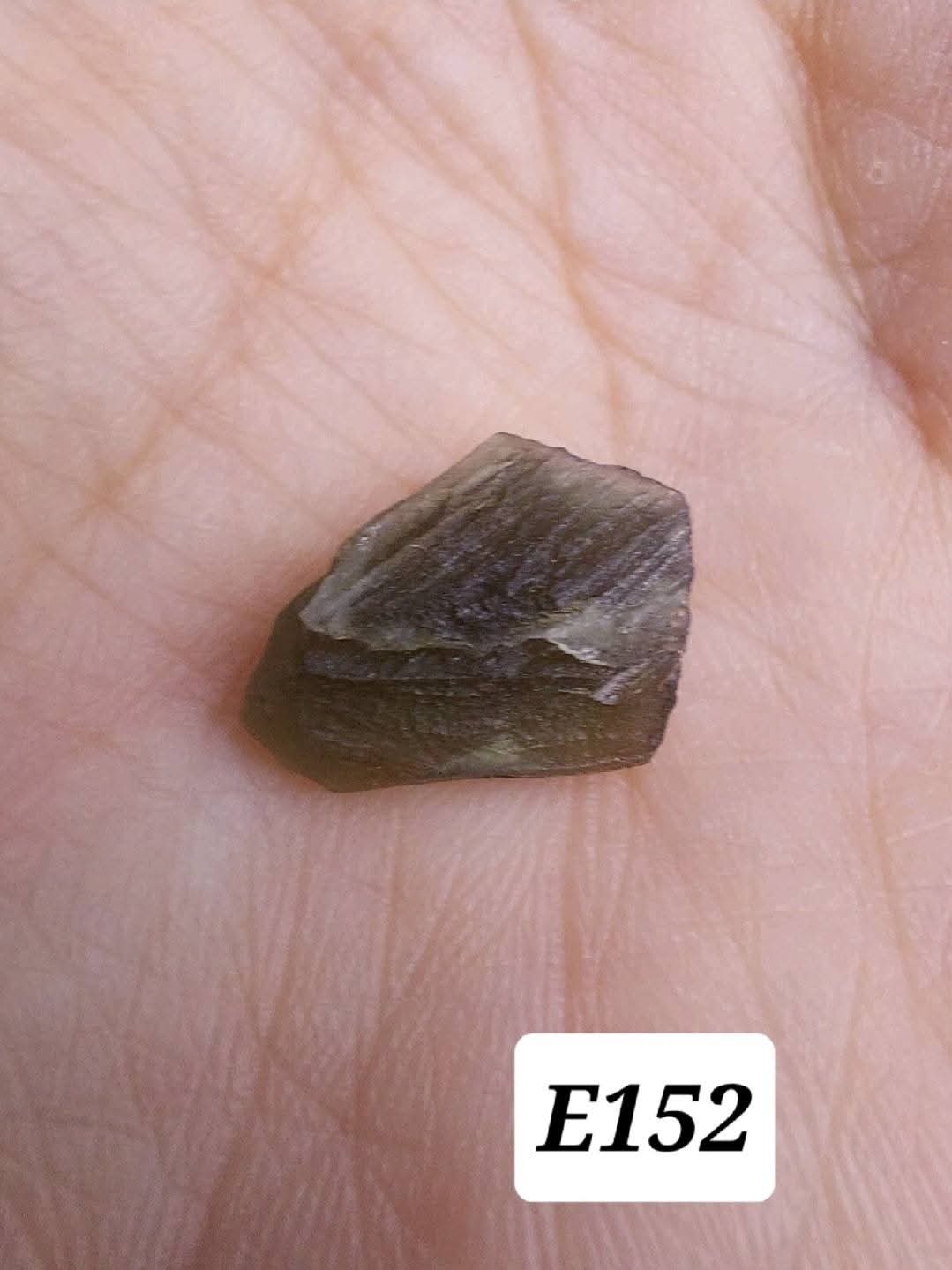 Moldavite Piece, 0.92g, Tektite (Ref: E152)