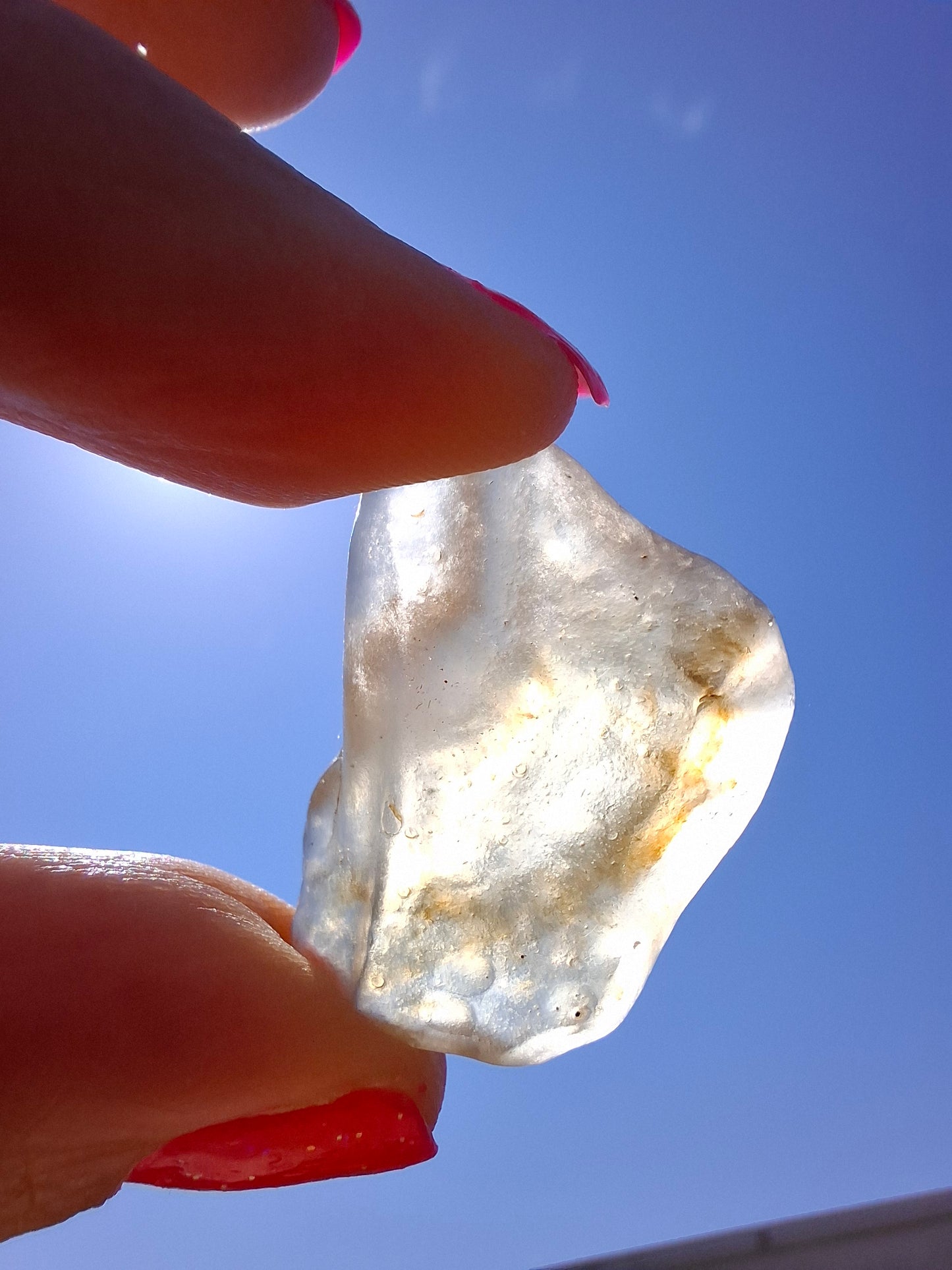 Libyan Desert Glass (darker) Piece, 7.73g, Tektite (Ref: L1374)