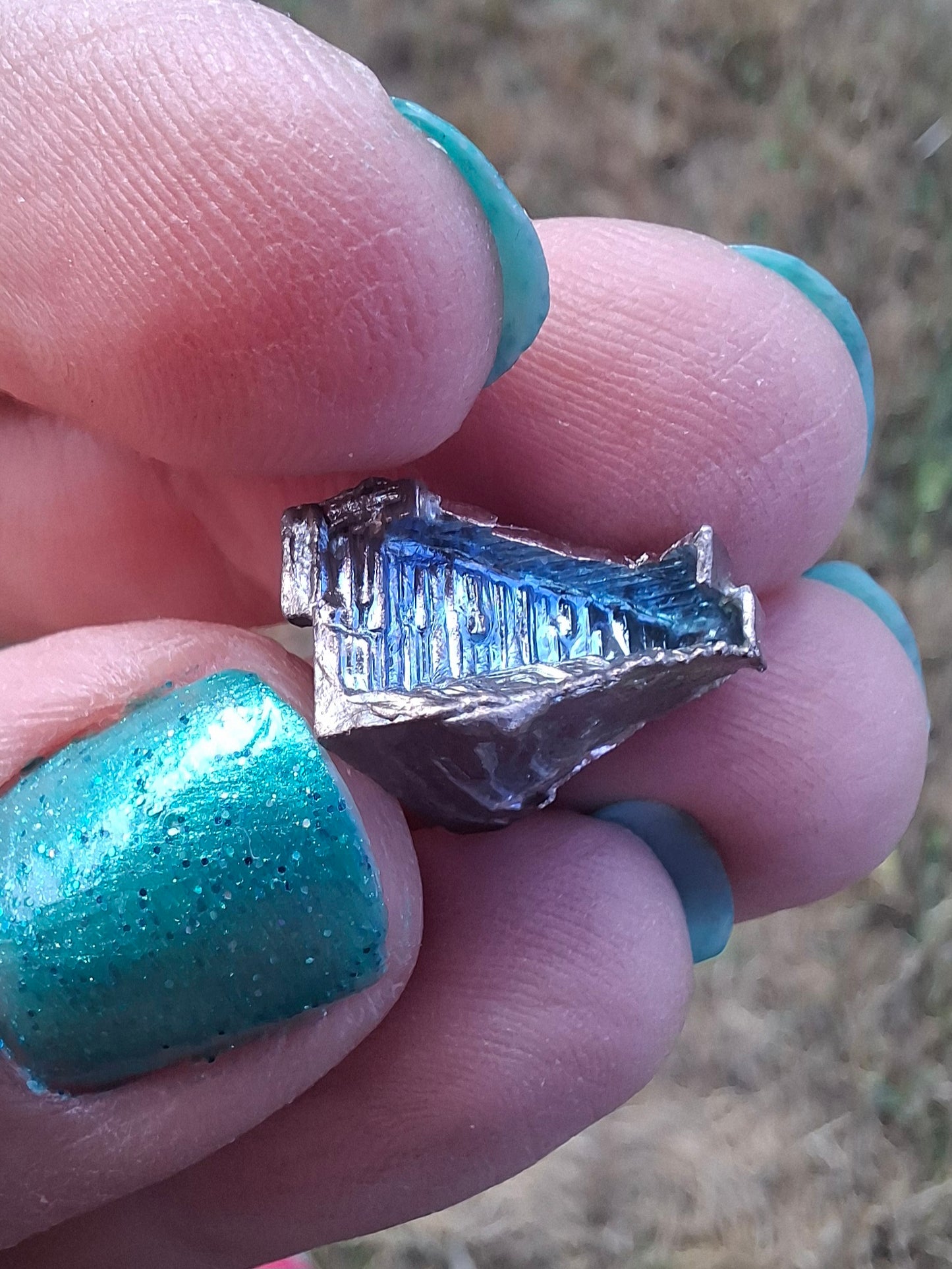 Small Bismuth, Crystal (Ref: BTH1)