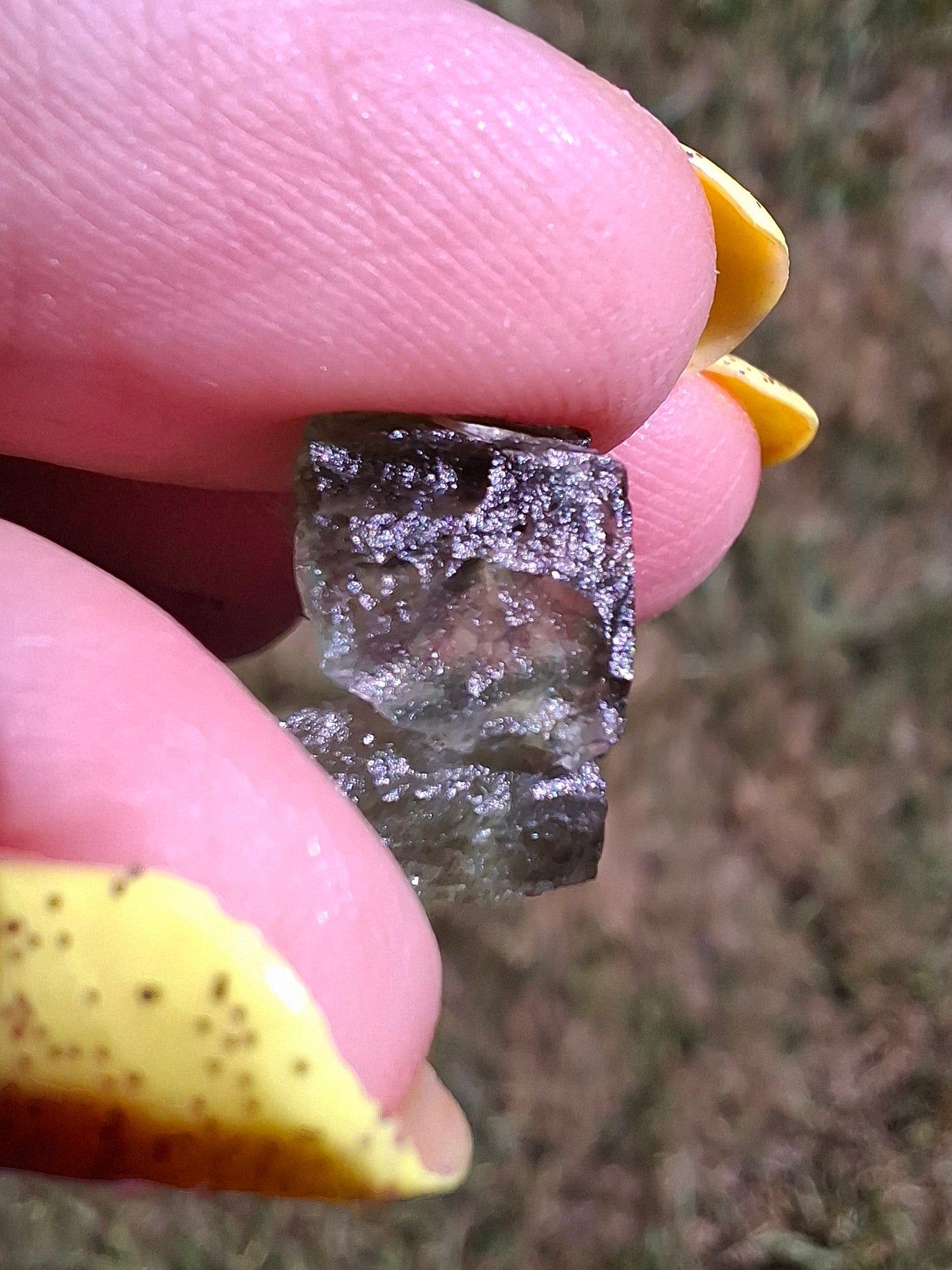 Moldavite Piece, 0.56g, Tektite (Ref: 1474)