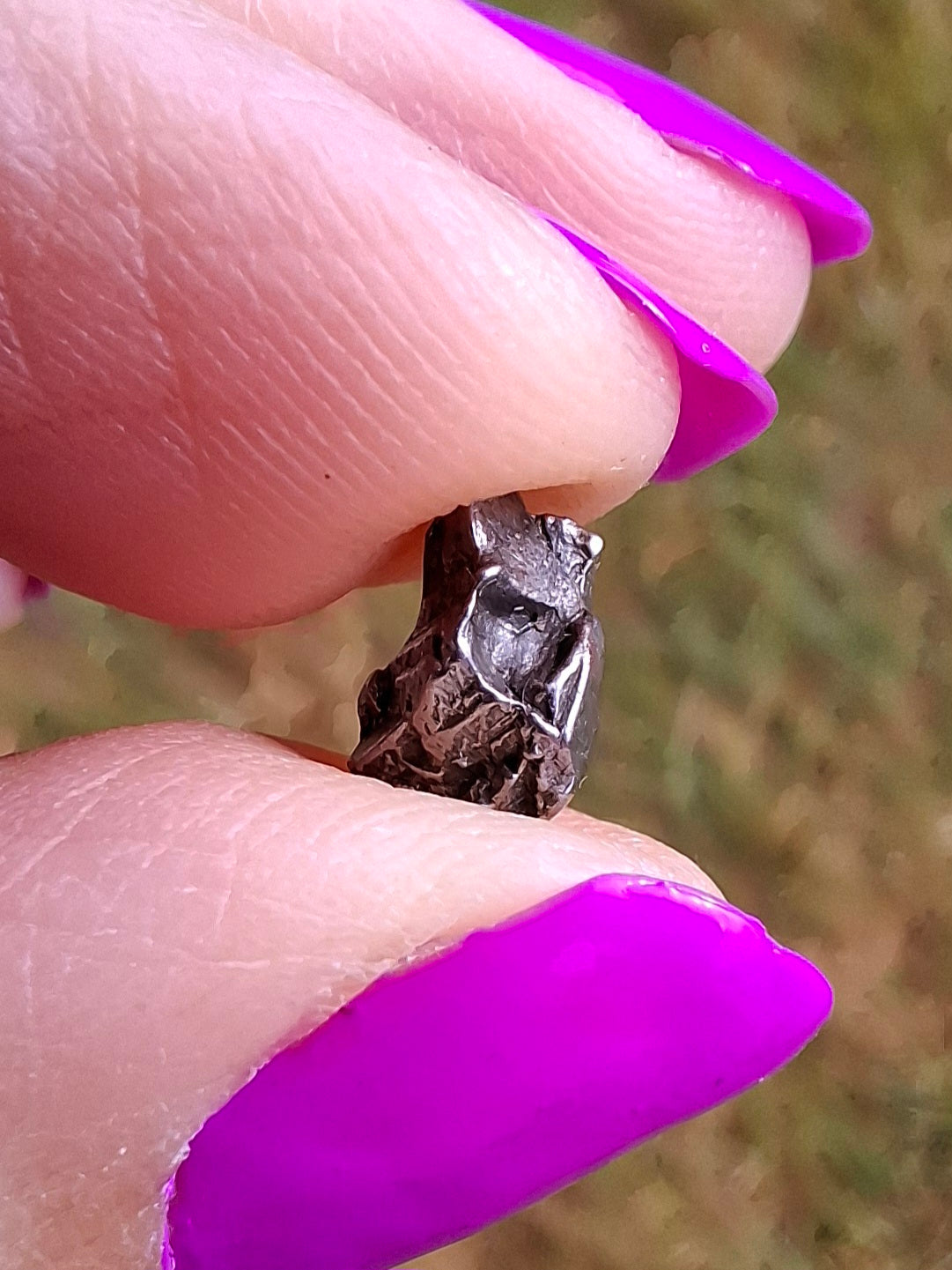 Campo del Cielo, 0.87g, Nickel Iron Meteorite (Ref: C4)
