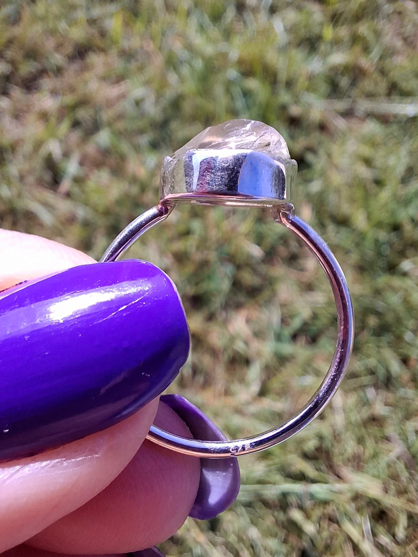 Libyan Desert Glass Ring, size large R/small S, 925 Silver, Tektite (Ref: LR42)