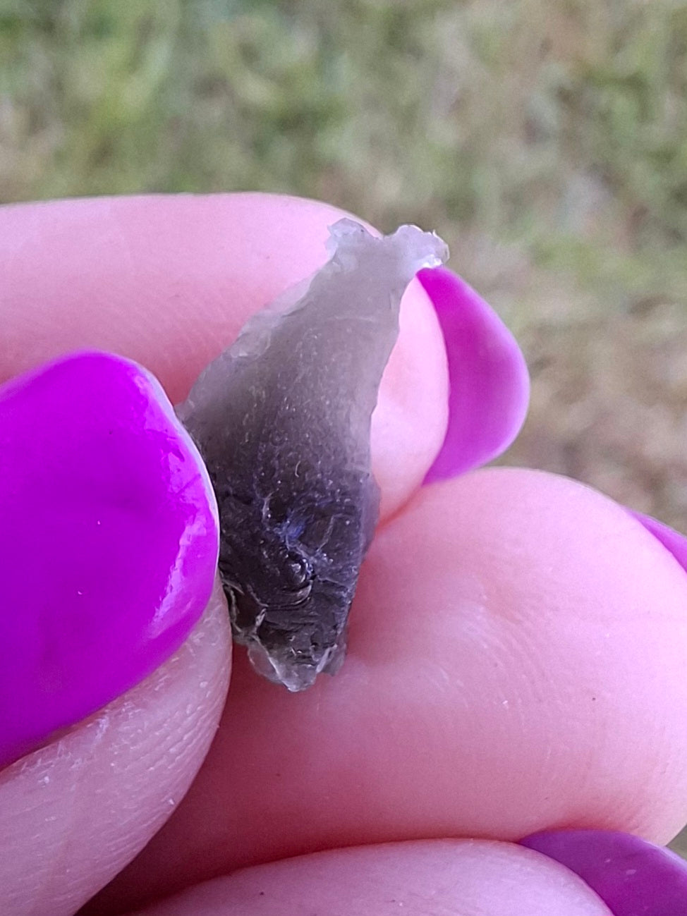 Moldavite Piece, 0.63g, Tektite (Ref: 1447)