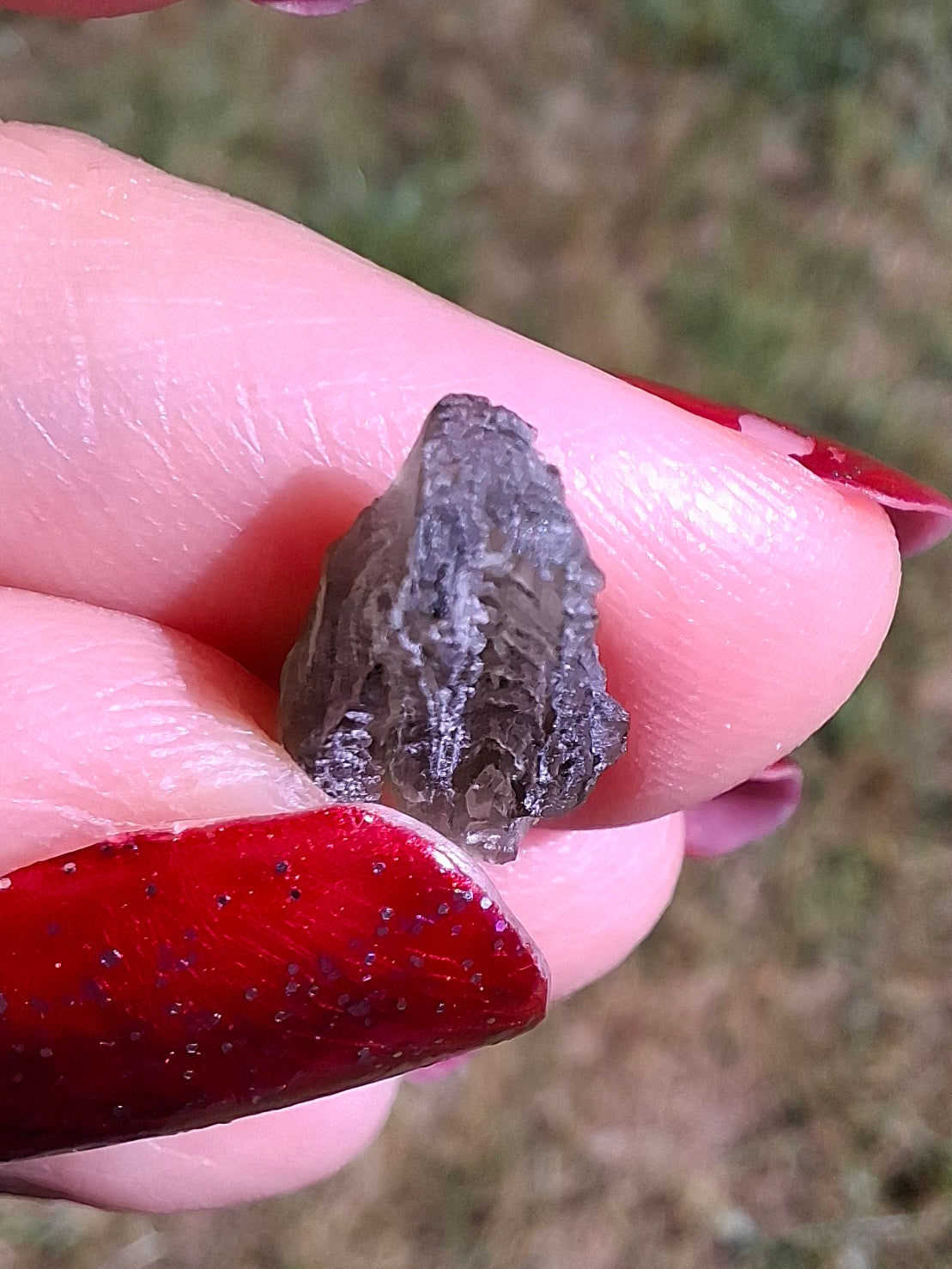 Moldavite Piece, 0.68g, Tektite (Ref: 1471)