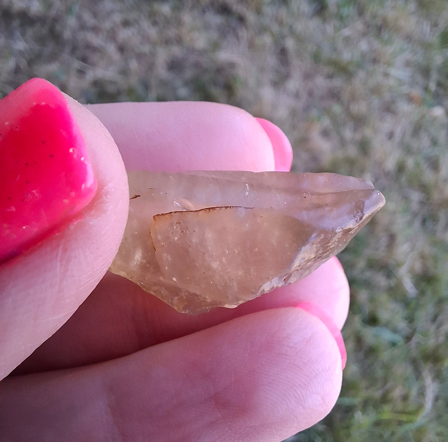 Libyan Desert Glass (darker) Piece, 7.73g, Tektite (Ref: L1374)